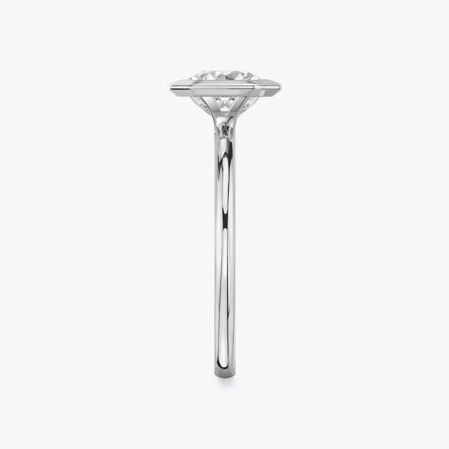 The Signature Bezel | Asscher | 18k | White Gold | bandAccent: Plain | diamondOrientation: horizontal | caratWeight: other