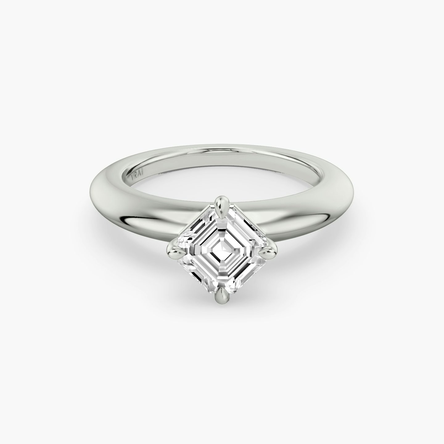 Curator | Asscher | 18k | Weißgold | bandAccent: Ohne Pavé-Besatz | diamondOrientation: vertical | caratWeight: other