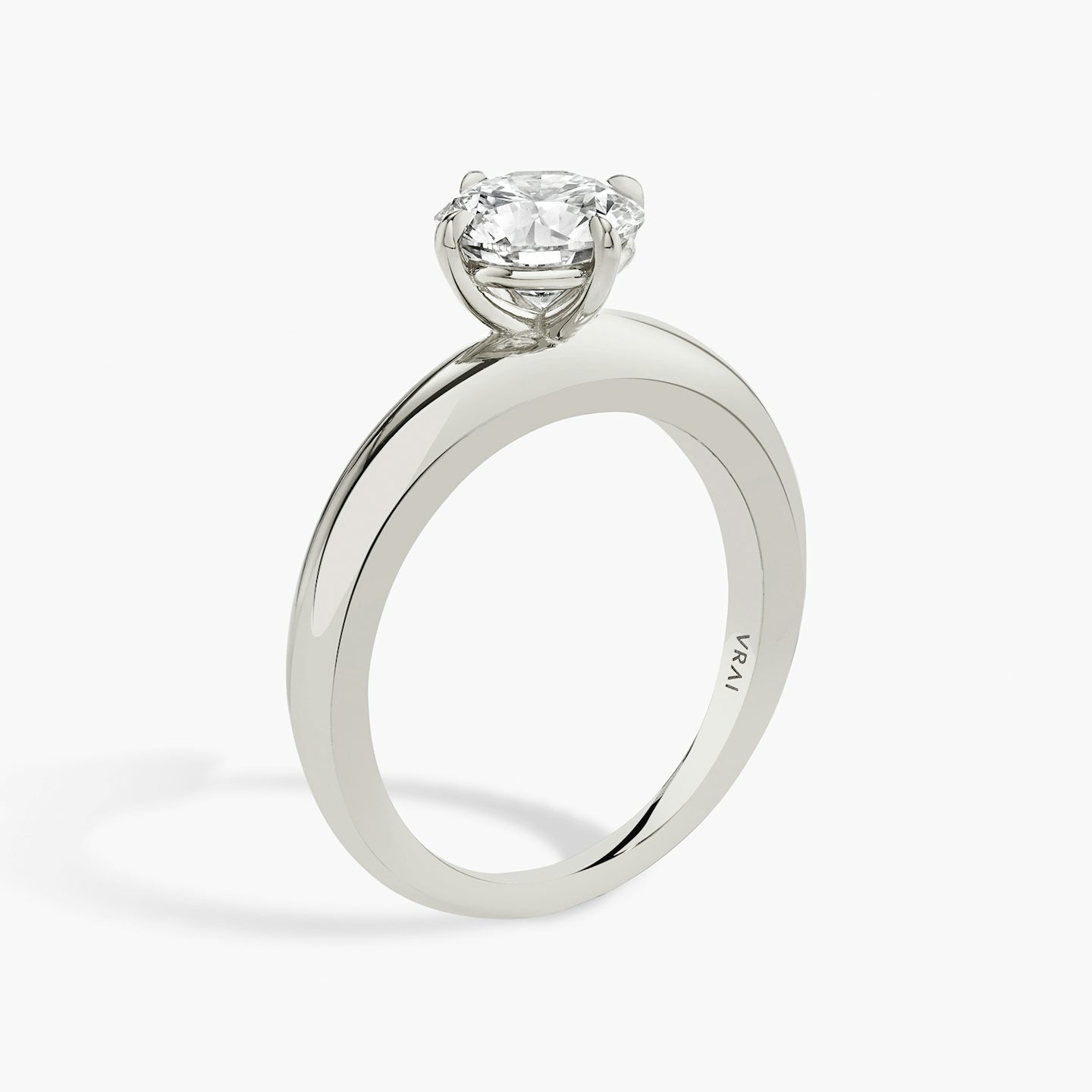 The Curator | Round Brilliant | Platinum | bandAccent: Plain | caratWeight: other | diamondOrientation: vertical