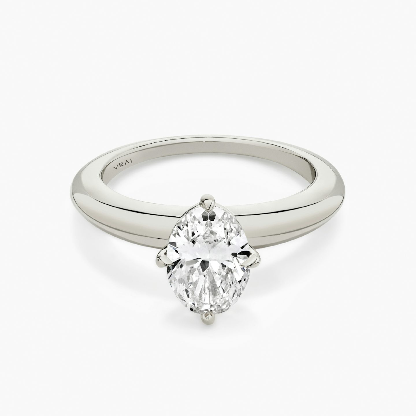 The Curator | Oval | Platinum | bandAccent: Plain | diamondOrientation: vertical | caratWeight: other