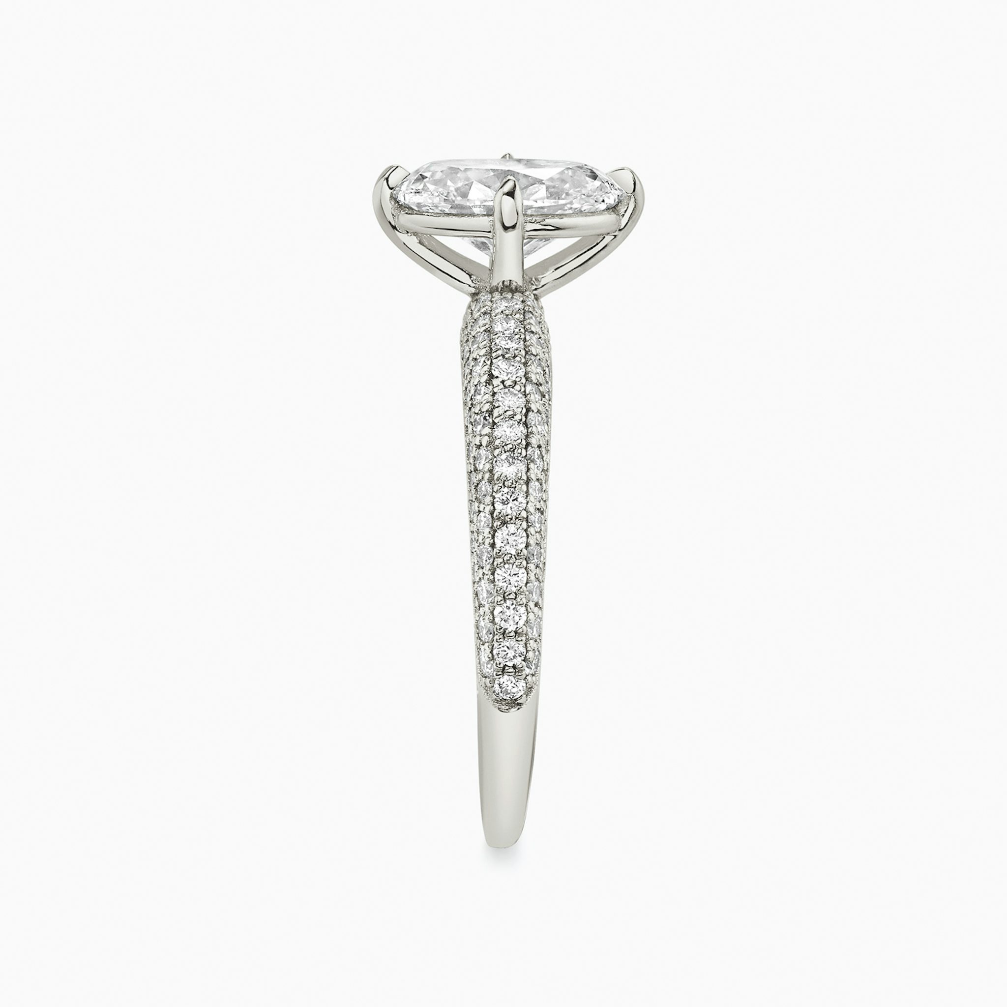 The Curator | Oval | 18k | White Gold | bandAccent: Pavé | diamondOrientation: vertical | caratWeight: other