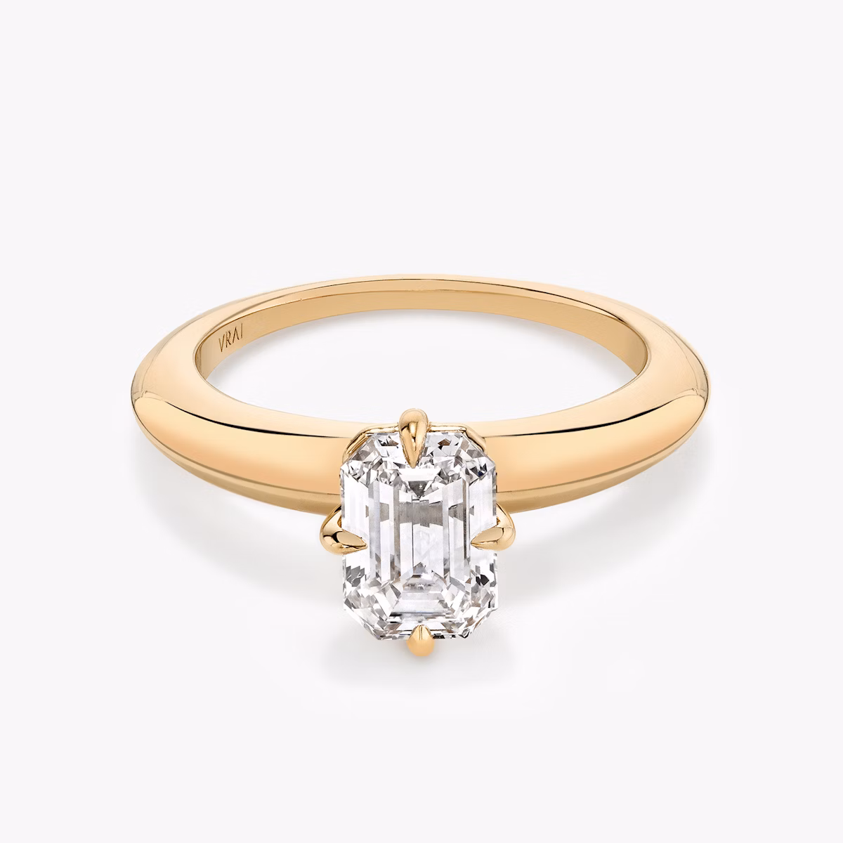 The Curator | Emerald | 14k | Rose Gold | bandAccent: Plain | diamondOrientation: vertical | caratWeight: other