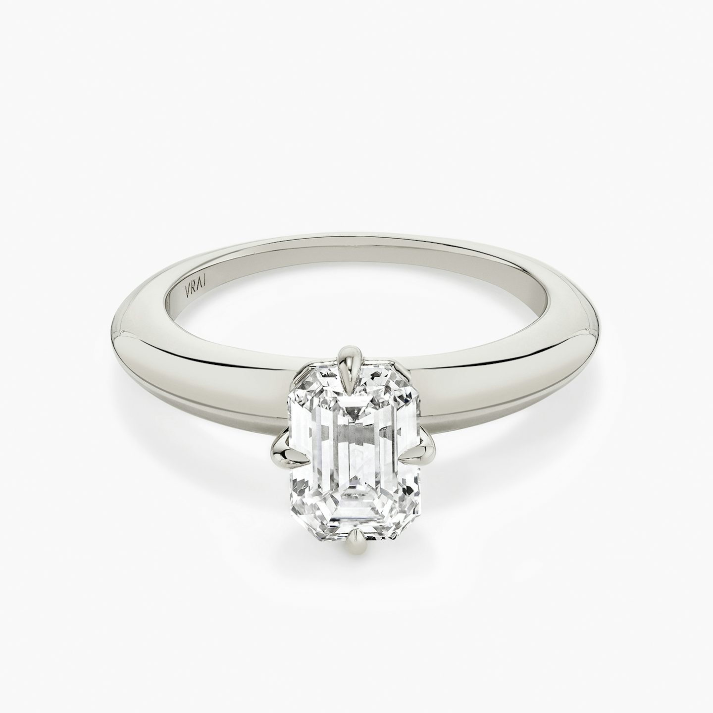 The Curator | Emerald | Platinum | bandAccent: Plain | diamondOrientation: vertical | caratWeight: other