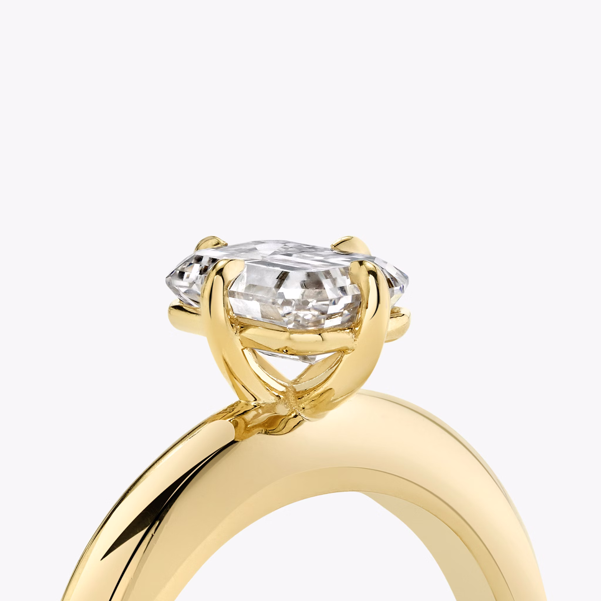 The Curator | Emerald | 18k | Yellow Gold | bandAccent: Plain | diamondOrientation: vertical | caratWeight: other