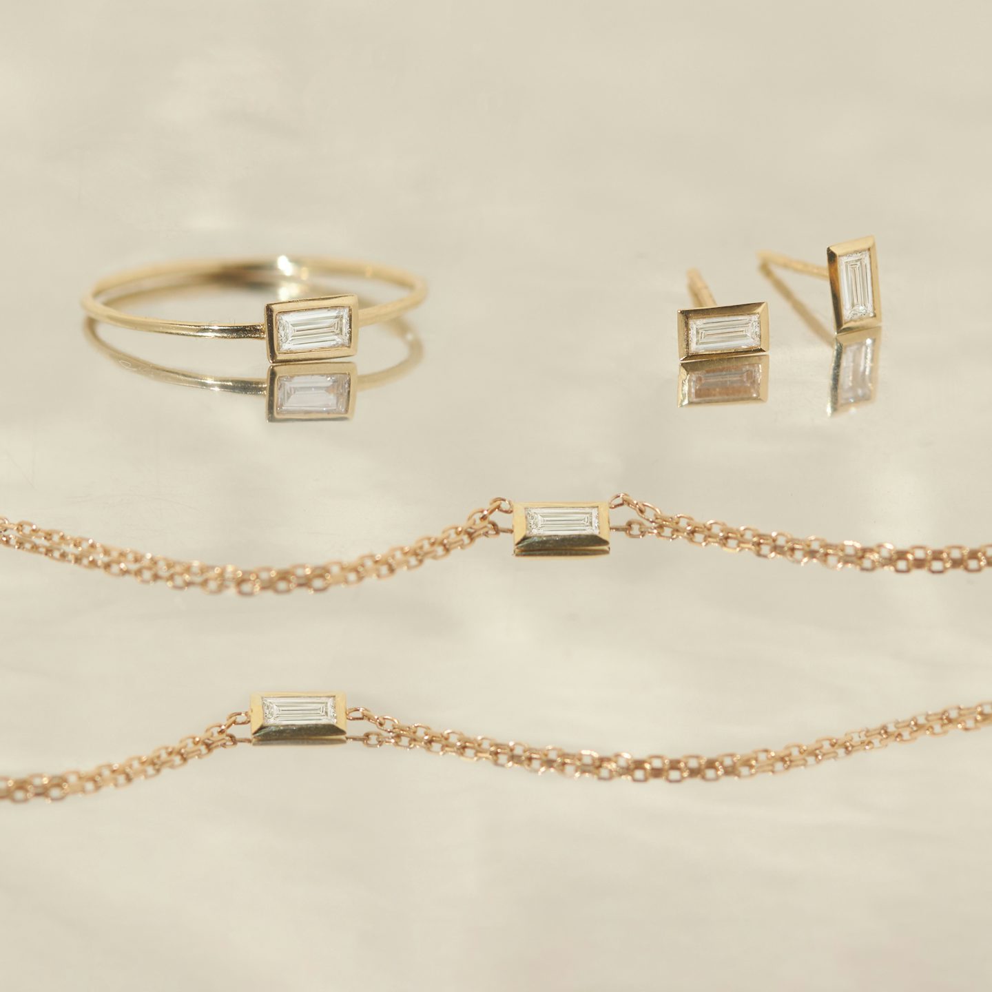 Knife-Edge Bezel Bracelet | Baguette | 14k | Yellow Gold | chainLength: 7