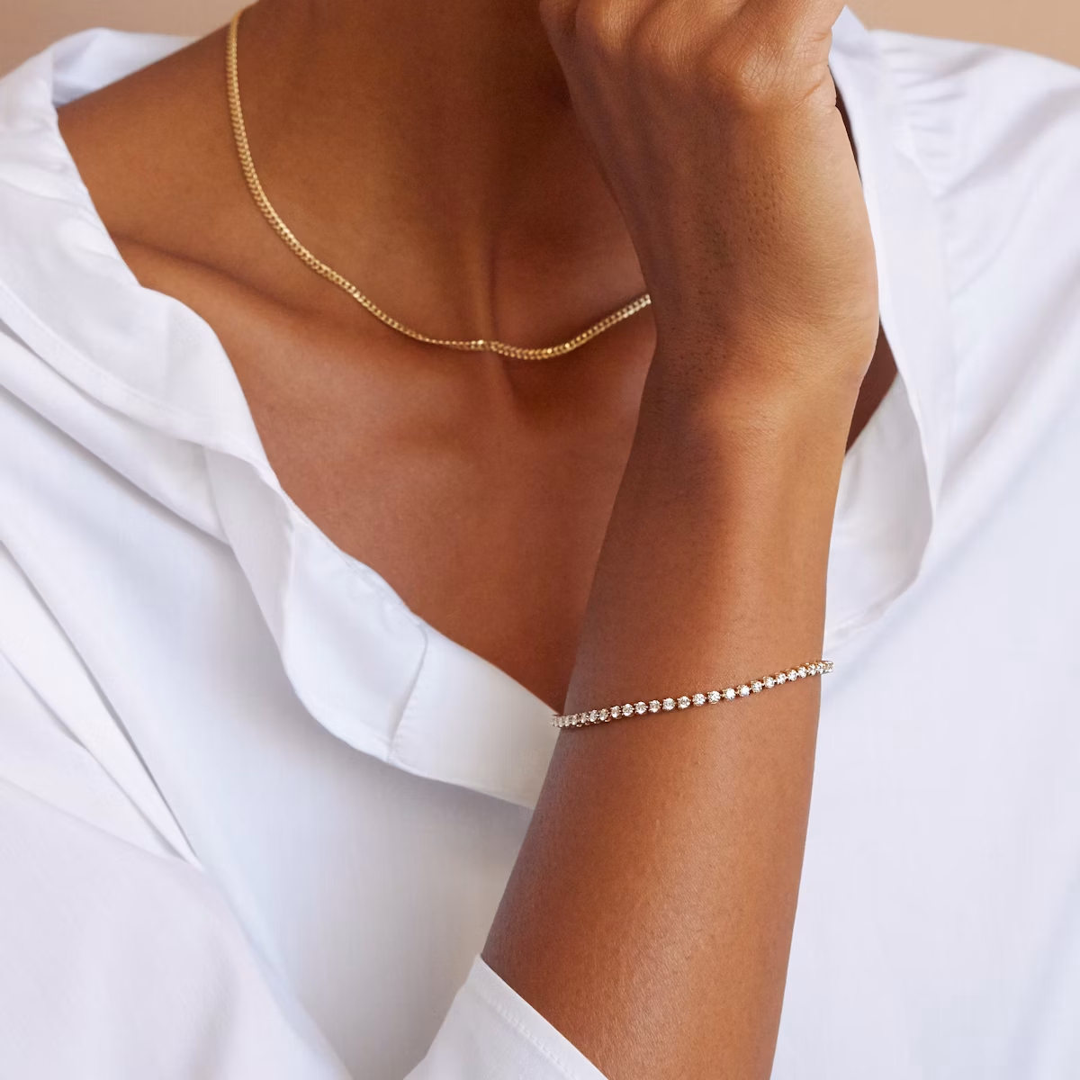 Tennis Bracelet | Round Brilliant | 14k | Yellow Gold | diamondSize: petite | chainLength: 6