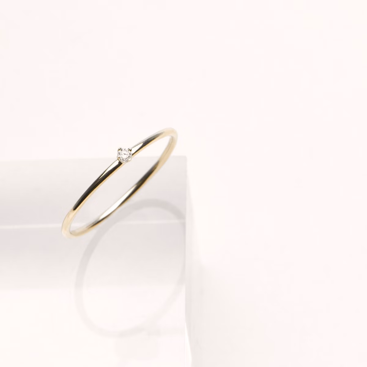 Tiny Ring | Round Brilliant | 14k | White Gold