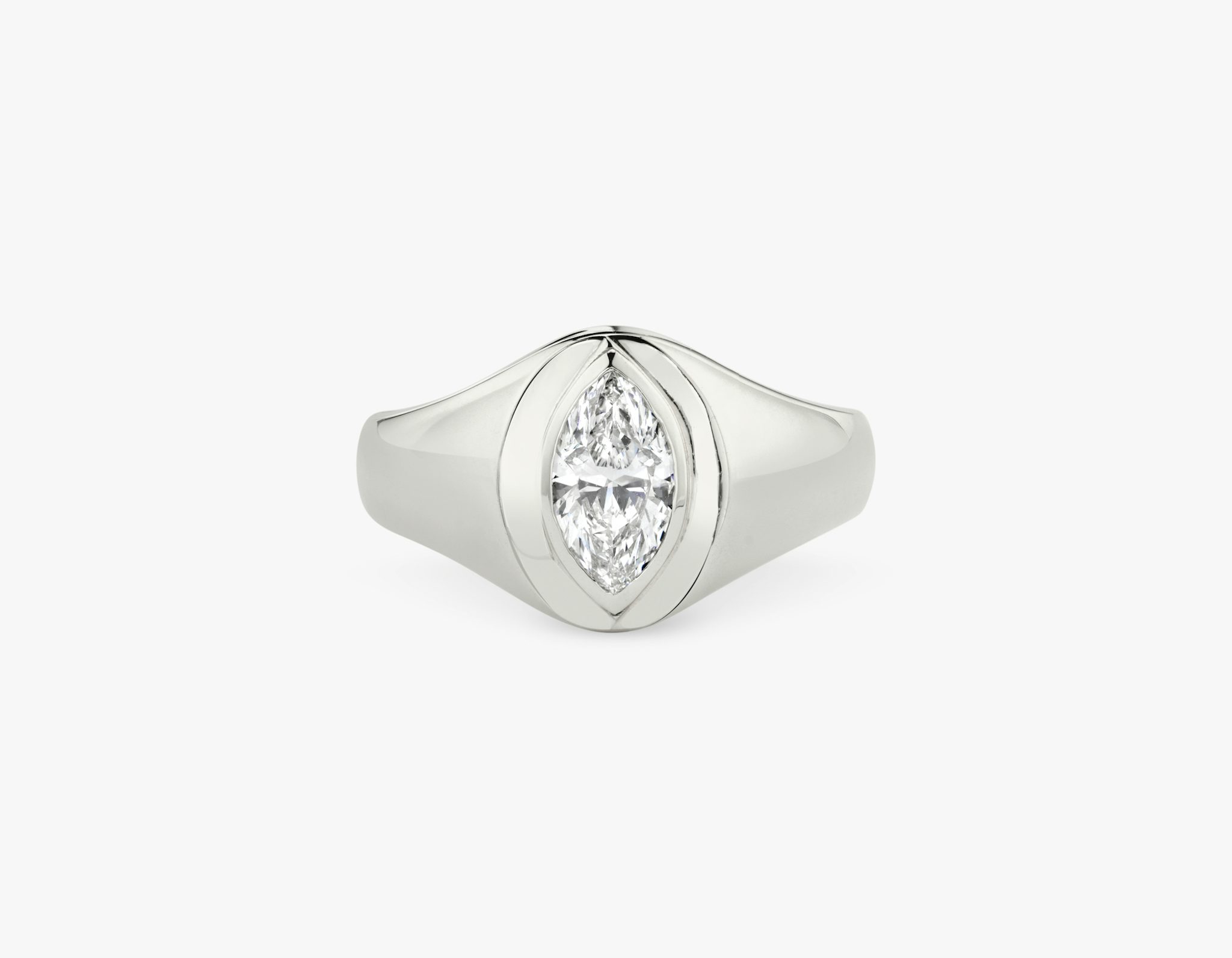 VRAI Signet Ring | Marquise | 14k | White Gold