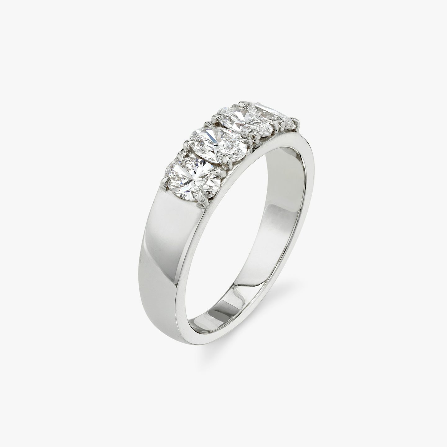 Anillo Tetrad VRAI | Oval | 14k | Oro blanco