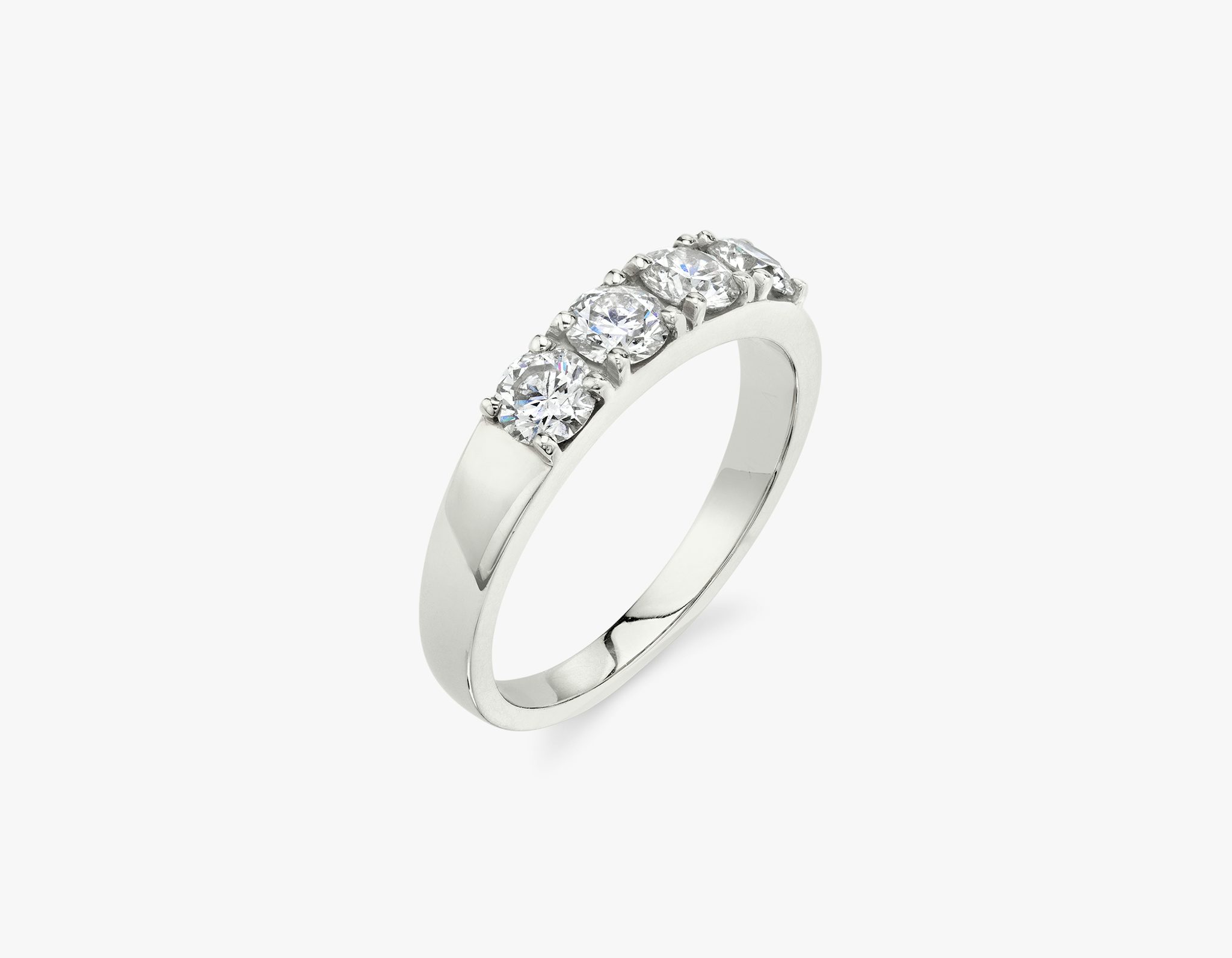 VRAI Tetrad Ring | Round Brilliant | 14k | White Gold