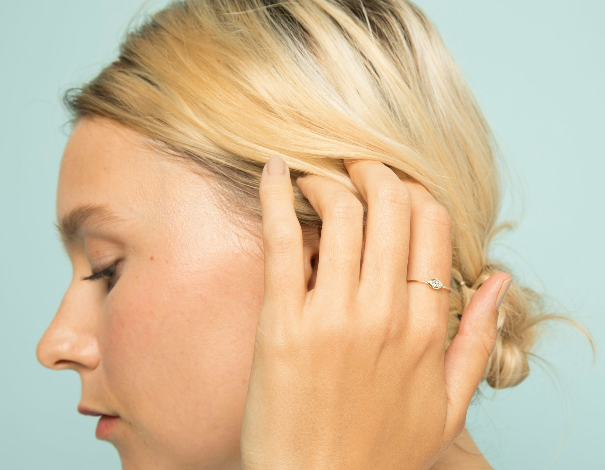 Knife-Edge Bezel Ring | Marquise | 14k | White Gold