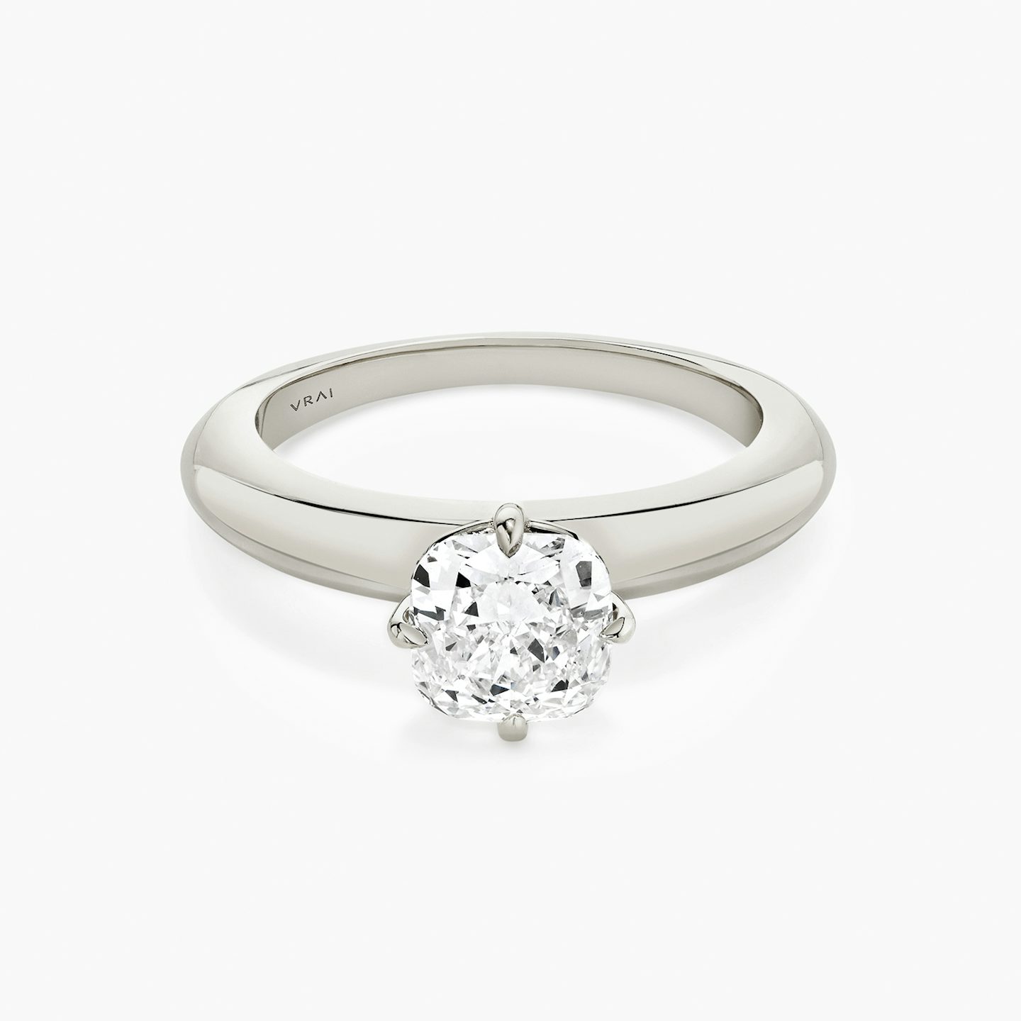 Curator | Cushion | Platin | bandAccent: Ohne Pavé-Besatz | diamondOrientation: vertical | caratWeight: other