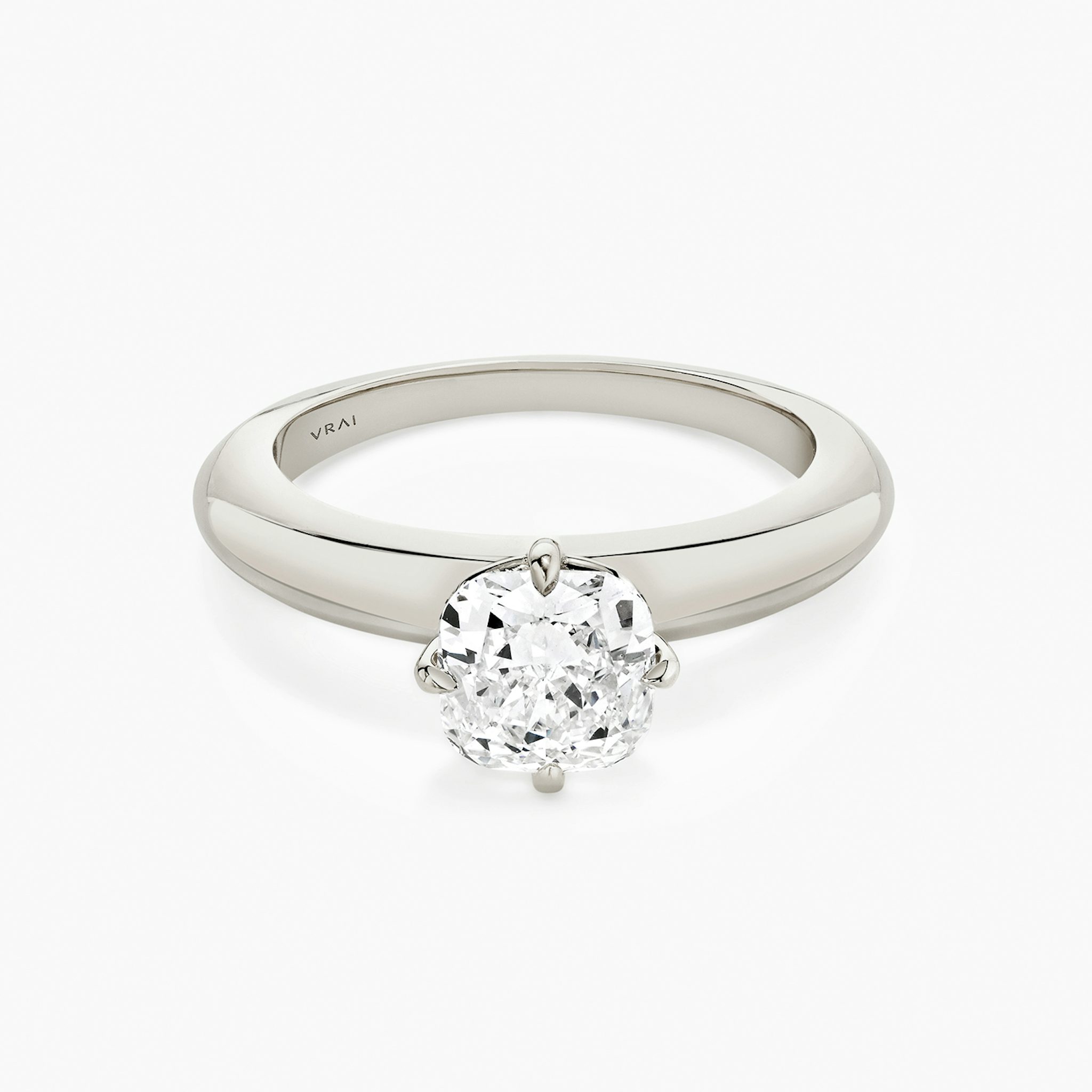 The Curator | Cushion | Platinum | bandAccent: Plain | diamondOrientation: vertical | caratWeight: other