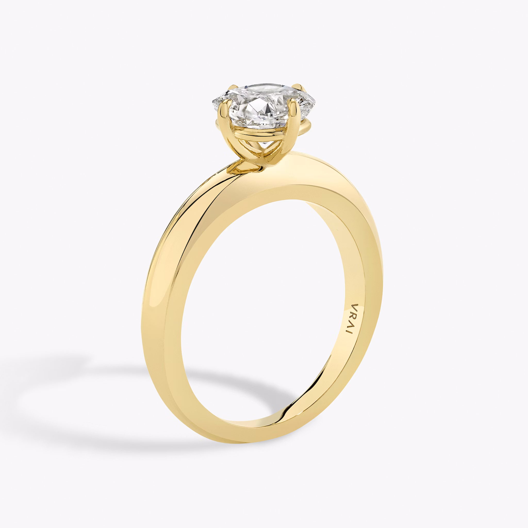 The Curator | Cushion | 18k | Yellow Gold | bandAccent: Plain | diamondOrientation: vertical | caratWeight: other