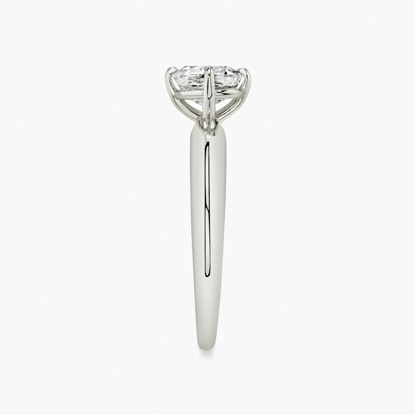 Curator | Cushion | Platin | bandAccent: Ohne Pavé-Besatz | diamondOrientation: vertical | caratWeight: other