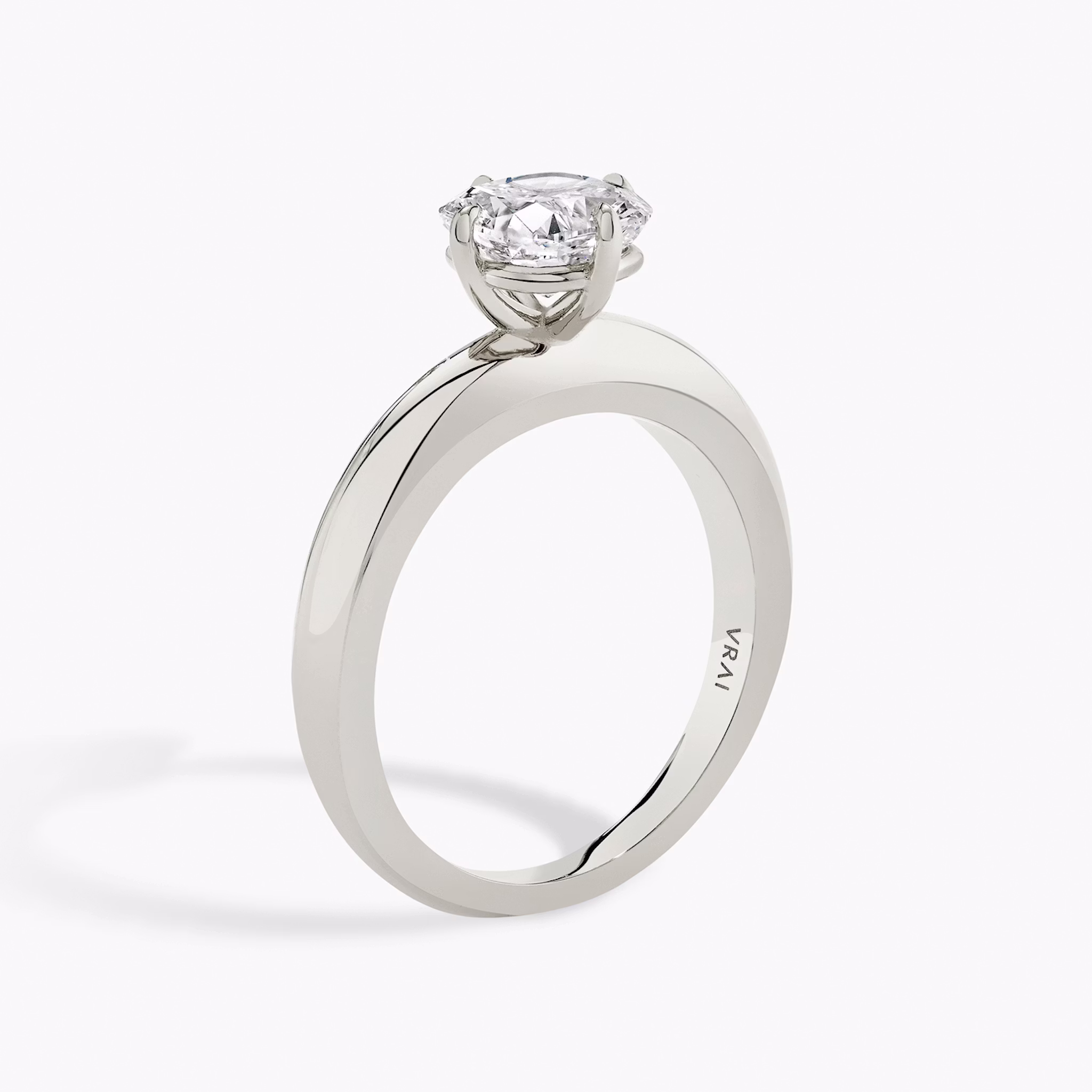 The Curator | Cushion | Platinum | bandAccent: Plain | diamondOrientation: vertical | caratWeight: other