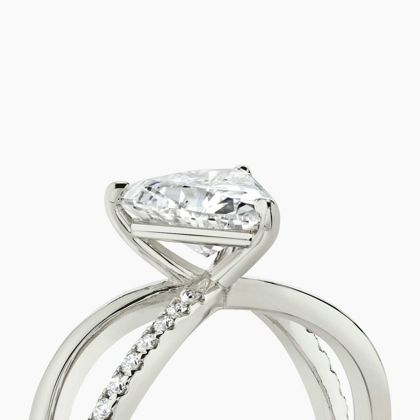 The Duet | Trillion | 18k | White Gold | bandAccent: Pavé | diamondOrientation: vertical | caratWeight: other