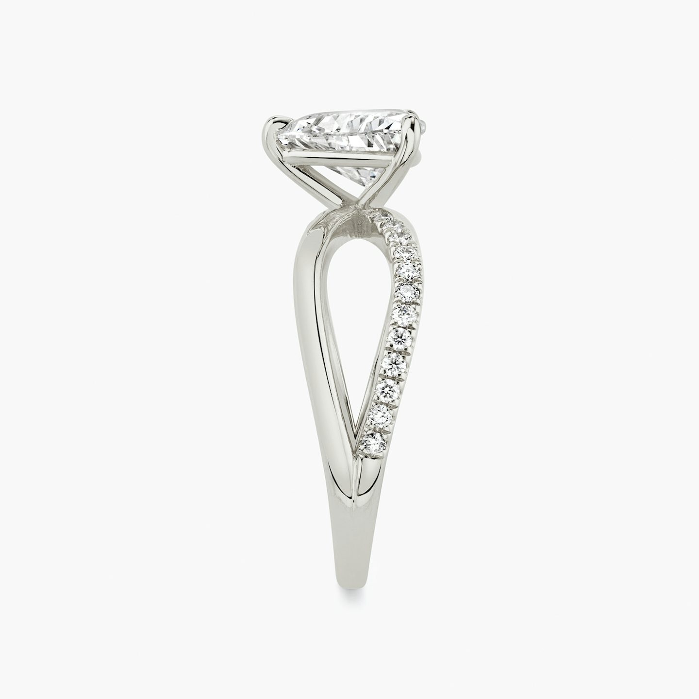 The Duet | Trillion | 18k | White Gold | bandAccent: Pavé | diamondOrientation: vertical | caratWeight: other