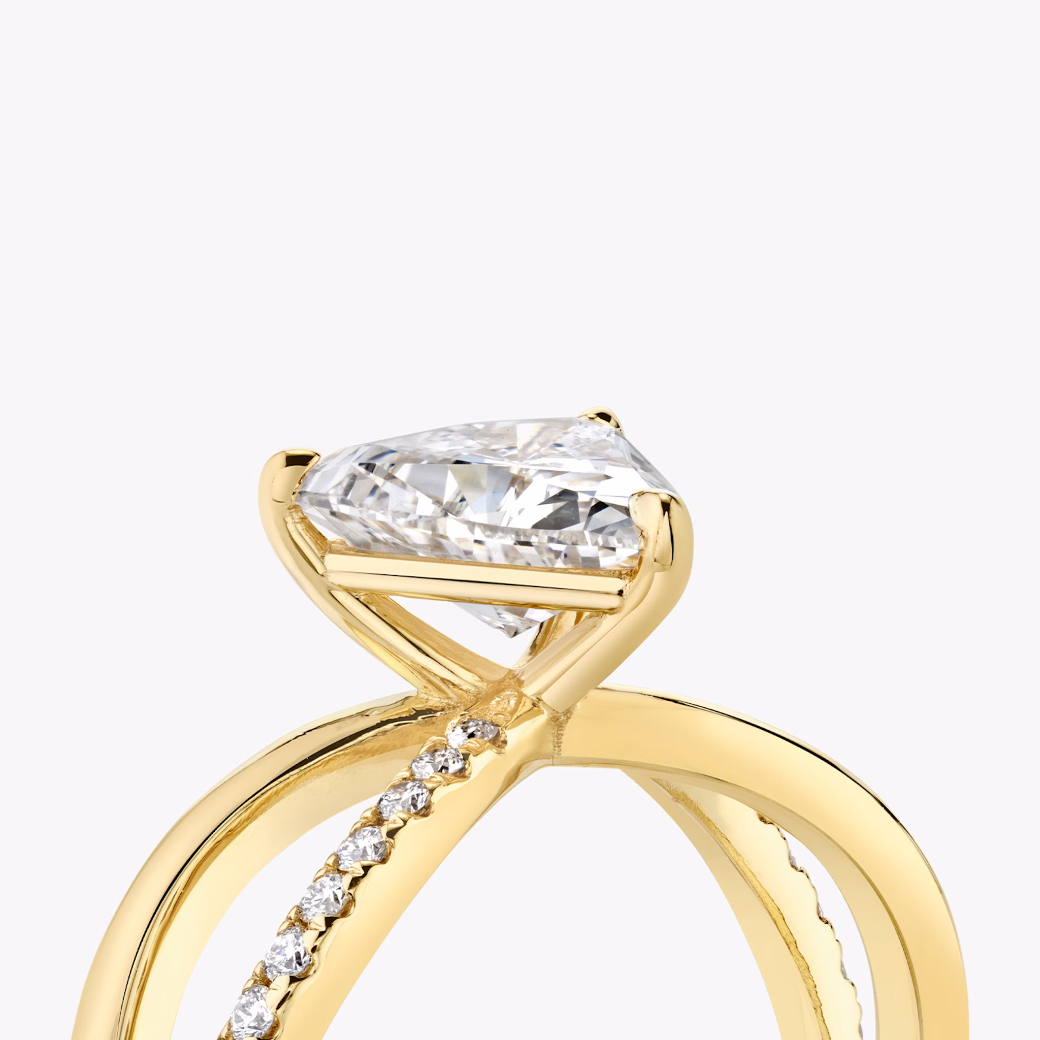 The Duet | Trillion | 18k | Yellow Gold | bandAccent: Pavé | diamondOrientation: vertical | caratWeight: other