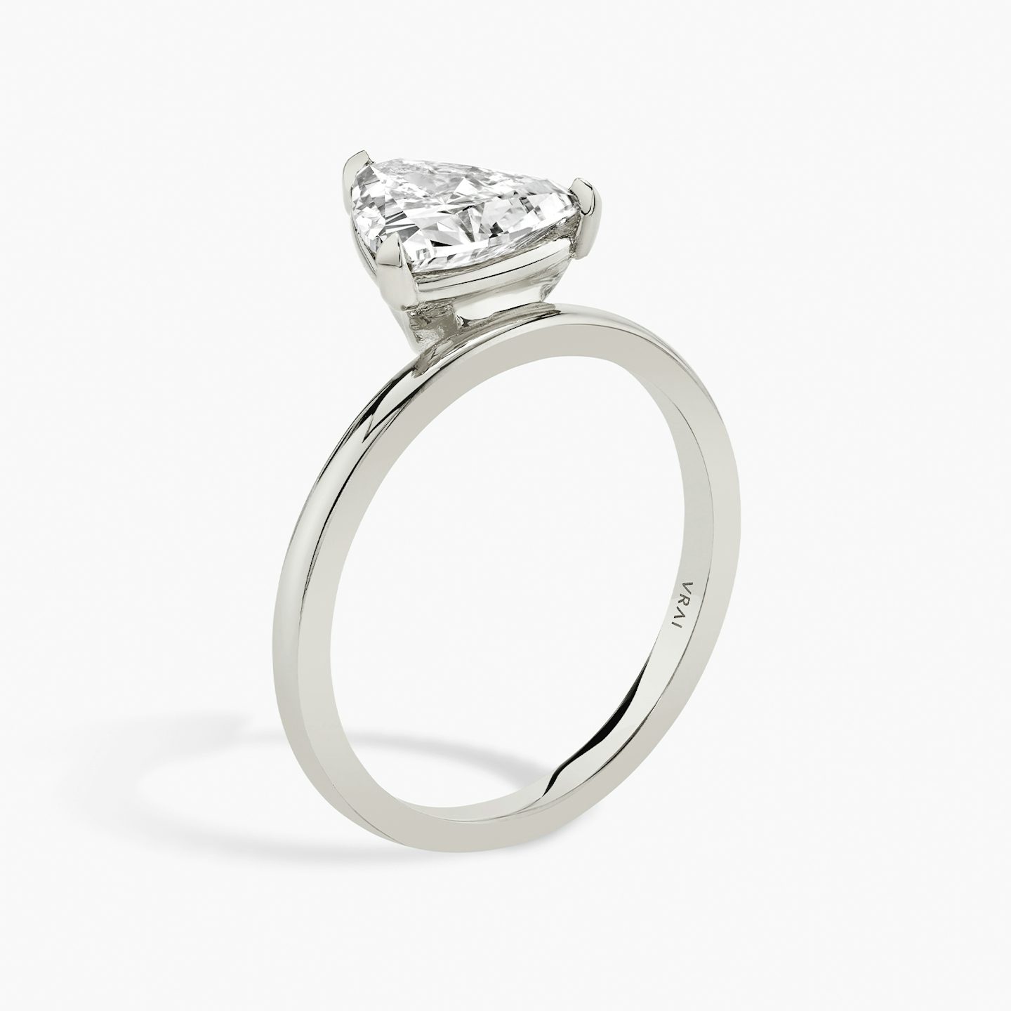 The Hover | Trillion | Platinum | bandAccent: Plain | diamondOrientation: vertical | caratWeight: other