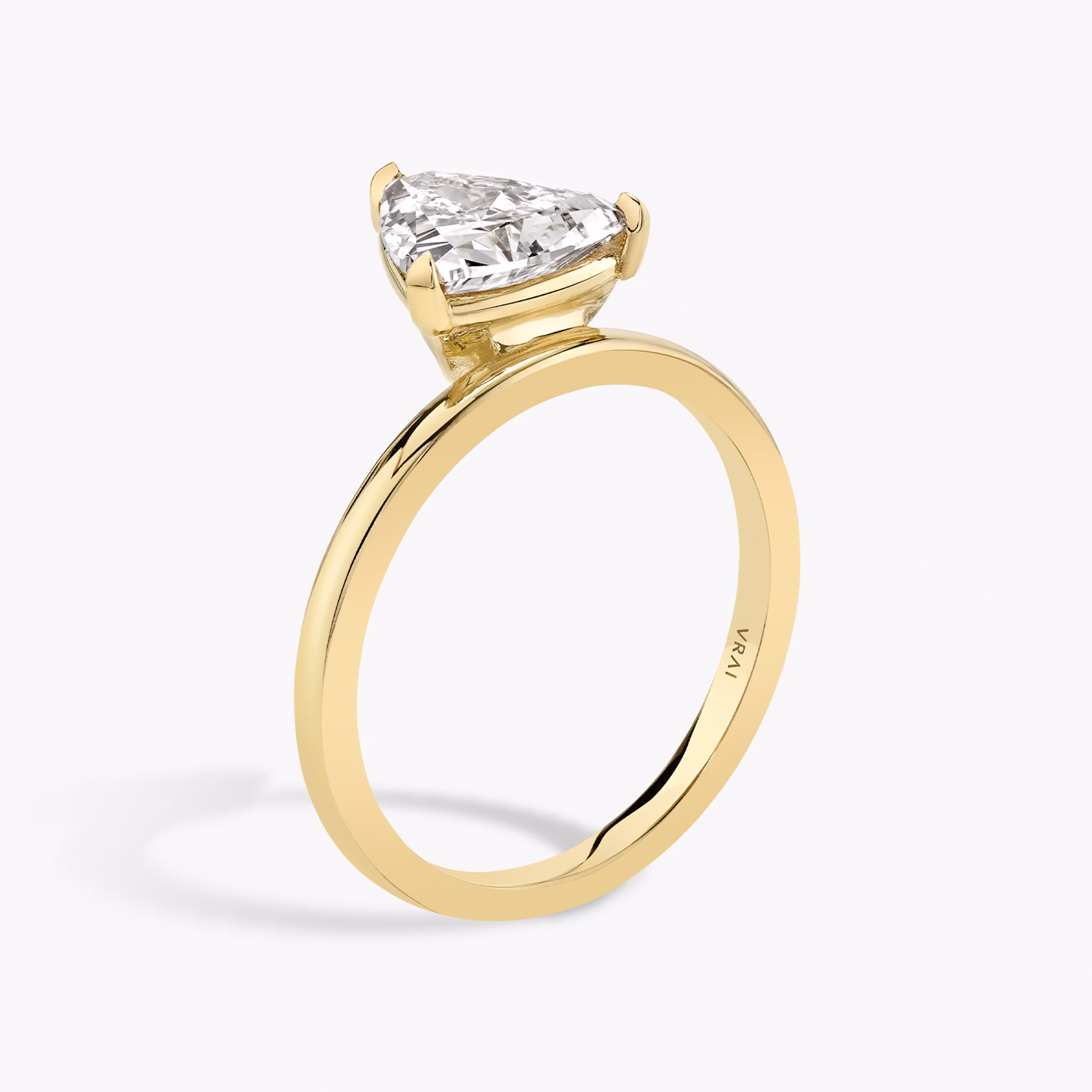 The Hover | Trillion | 18k | Yellow Gold | bandAccent: Plain | diamondOrientation: vertical | caratWeight: other