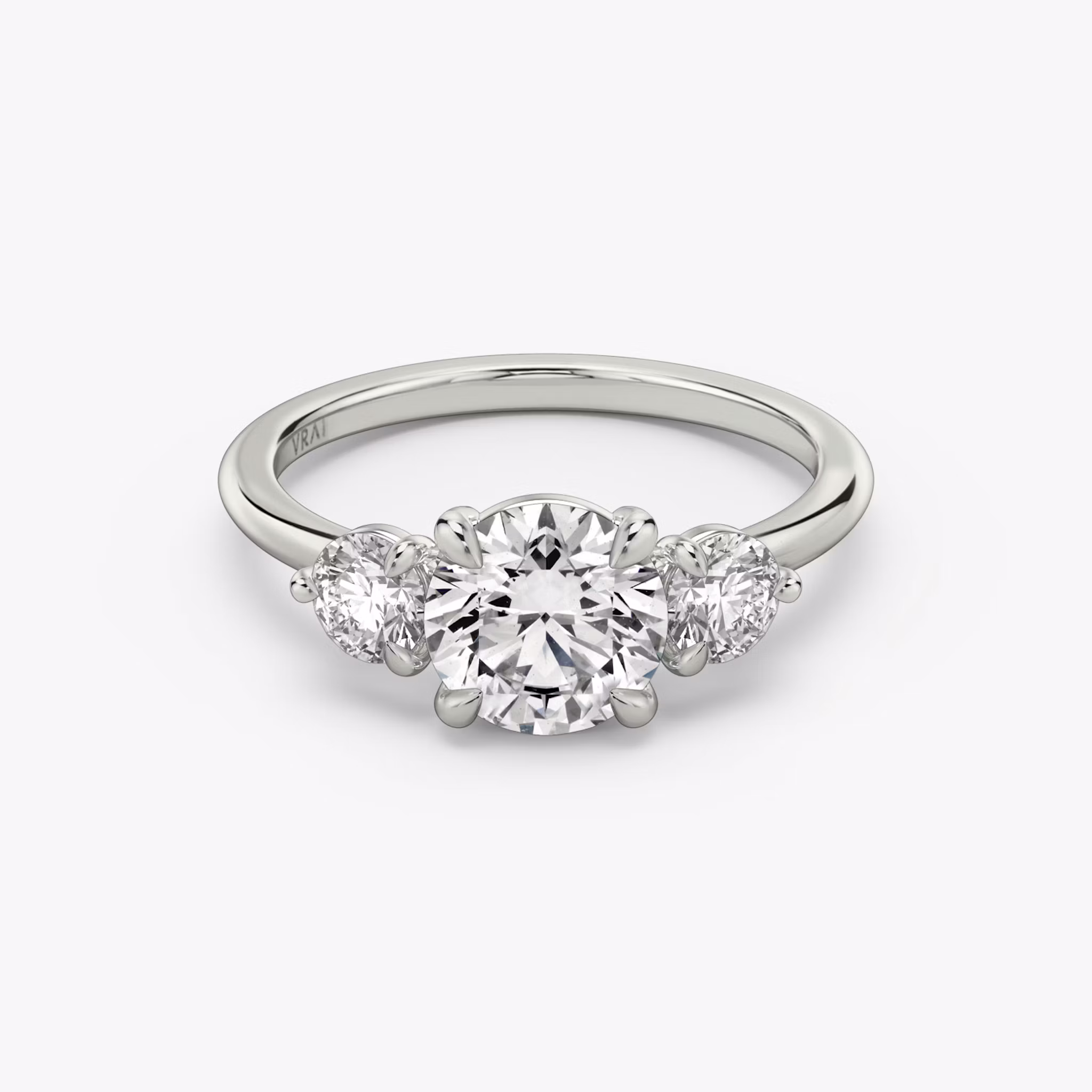The Three Stone Round Brilliant | White Gold