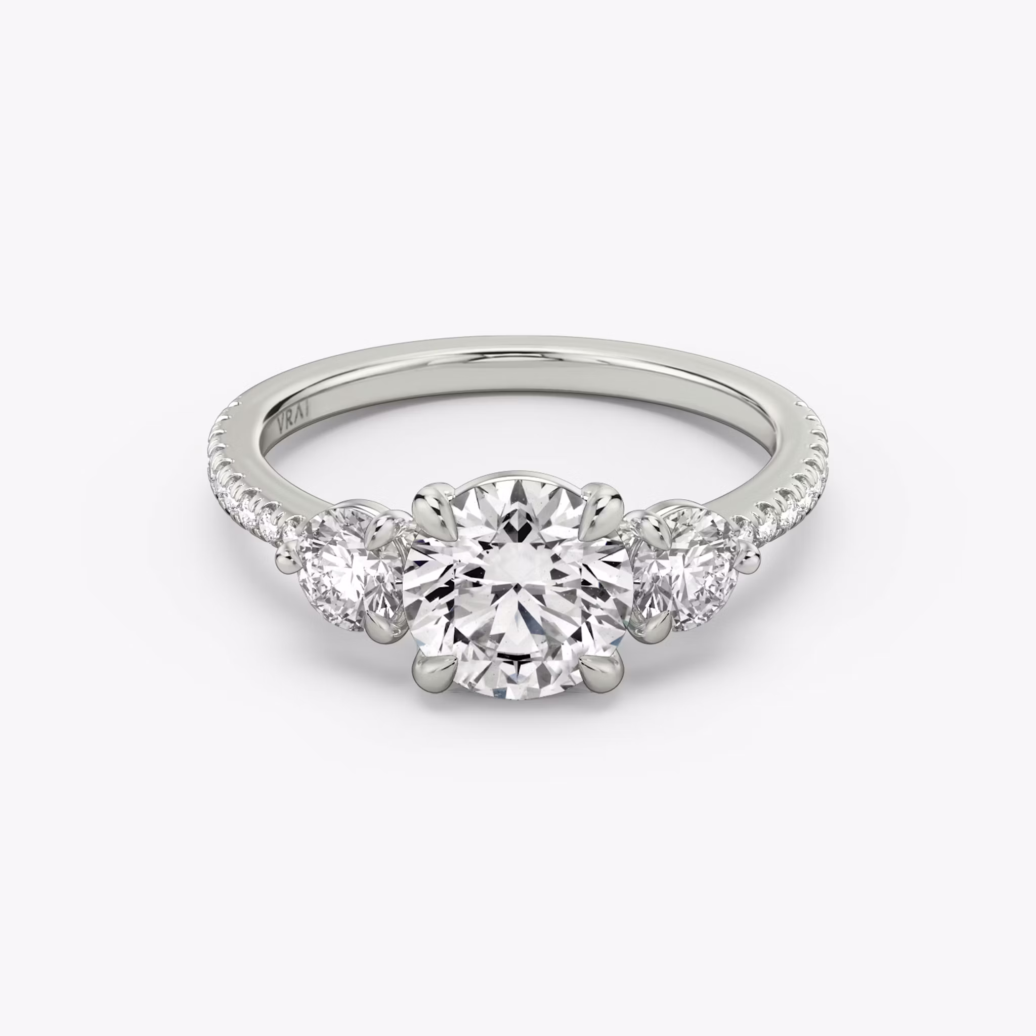 Three Stone Round Brilliant | White Gold