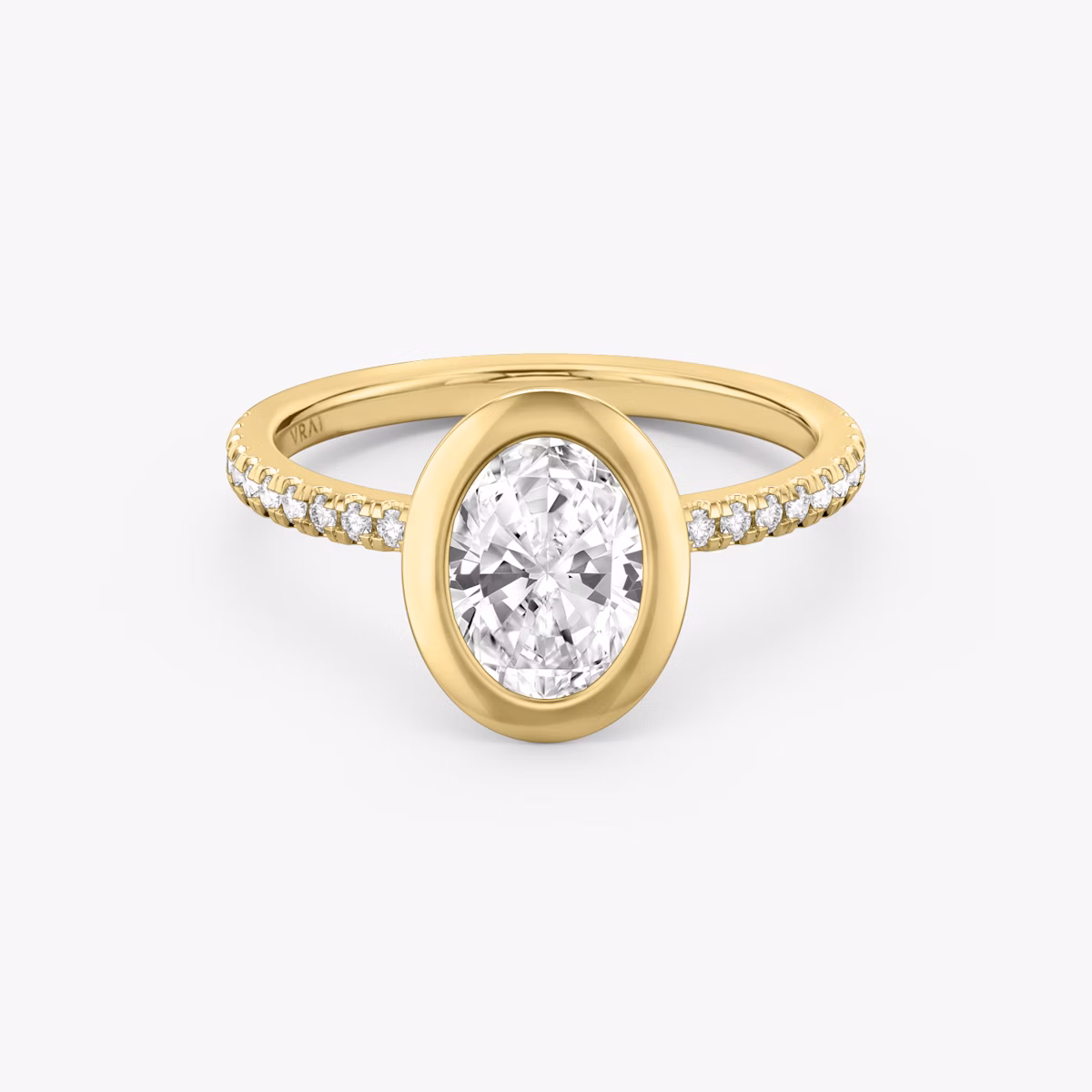 The Signature Bezel | Oval | 18k | Yellow Gold | bandAccent: Pavé | diamondOrientation: vertical | caratWeight: other