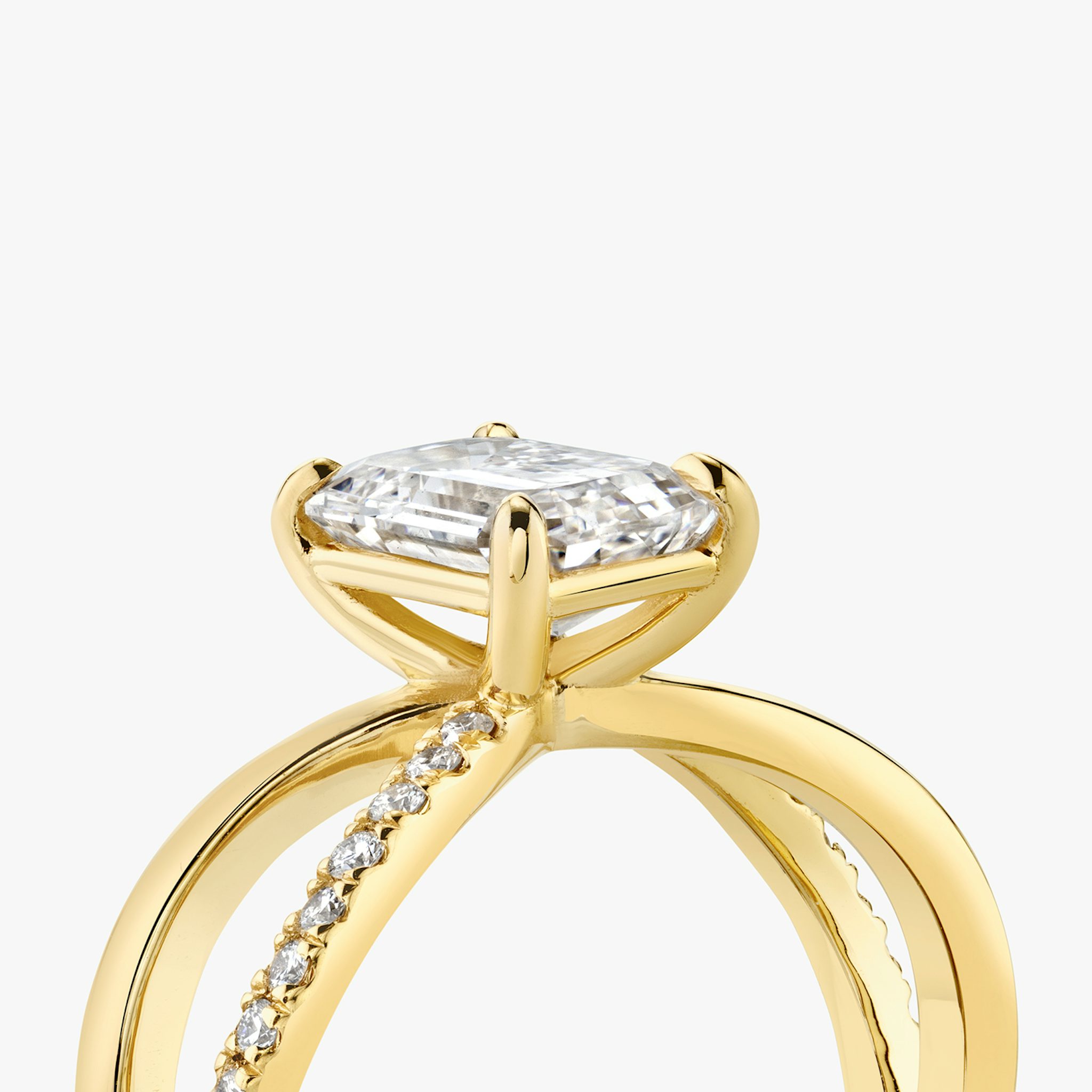 The Duet | Emerald | 18k | Yellow Gold | bandAccent: Pavé | diamondOrientation: vertical | caratWeight: other