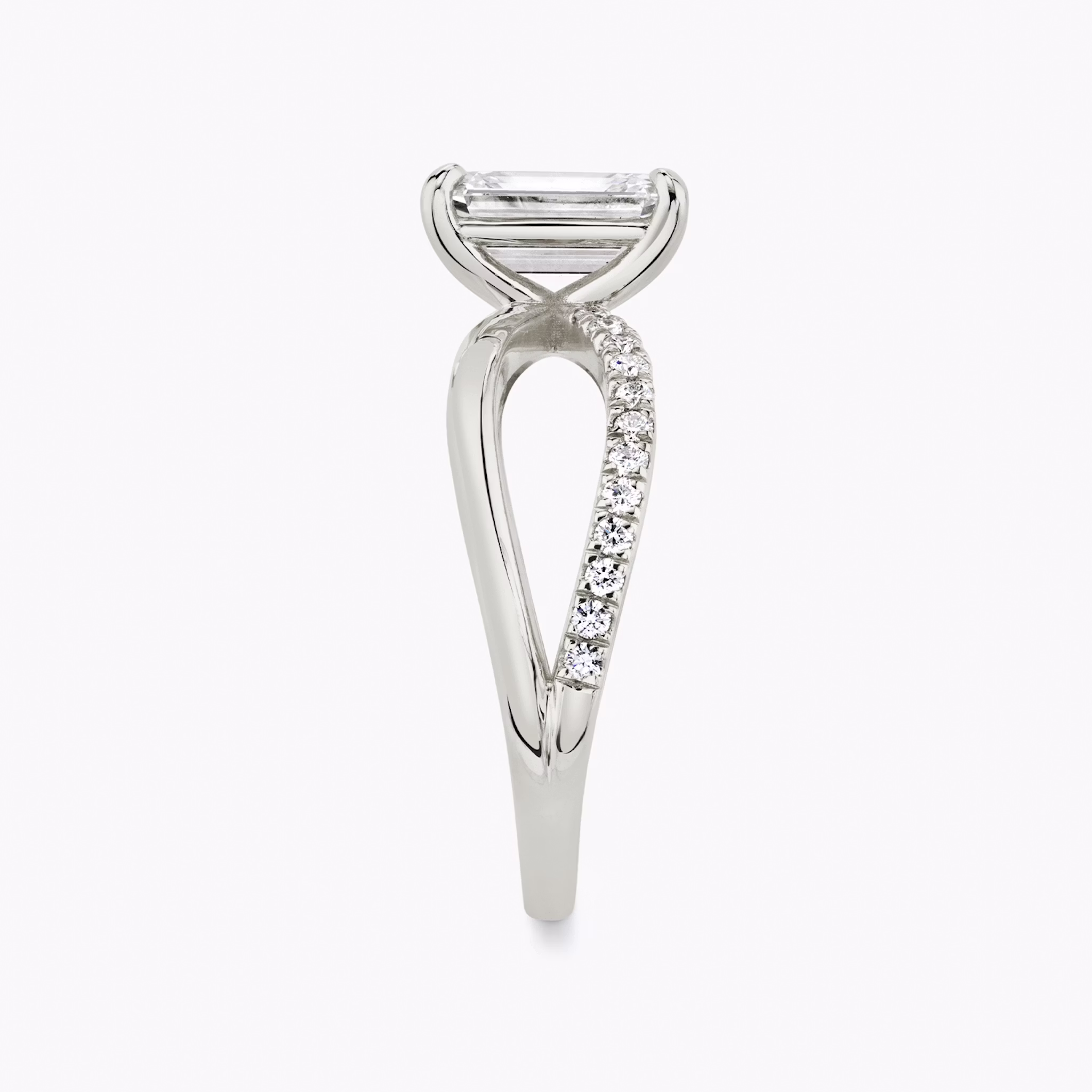The Duet | Emerald | 18k | White Gold | bandAccent: Pavé | diamondOrientation: vertical | caratWeight: other