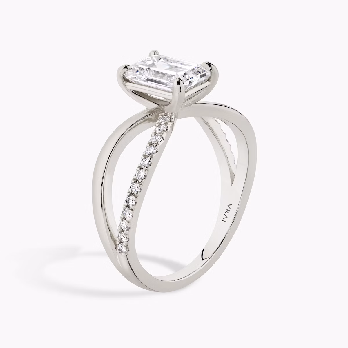 The Duet | Emerald | Platinum | bandAccent: Pavé | diamondOrientation: vertical | caratWeight: other