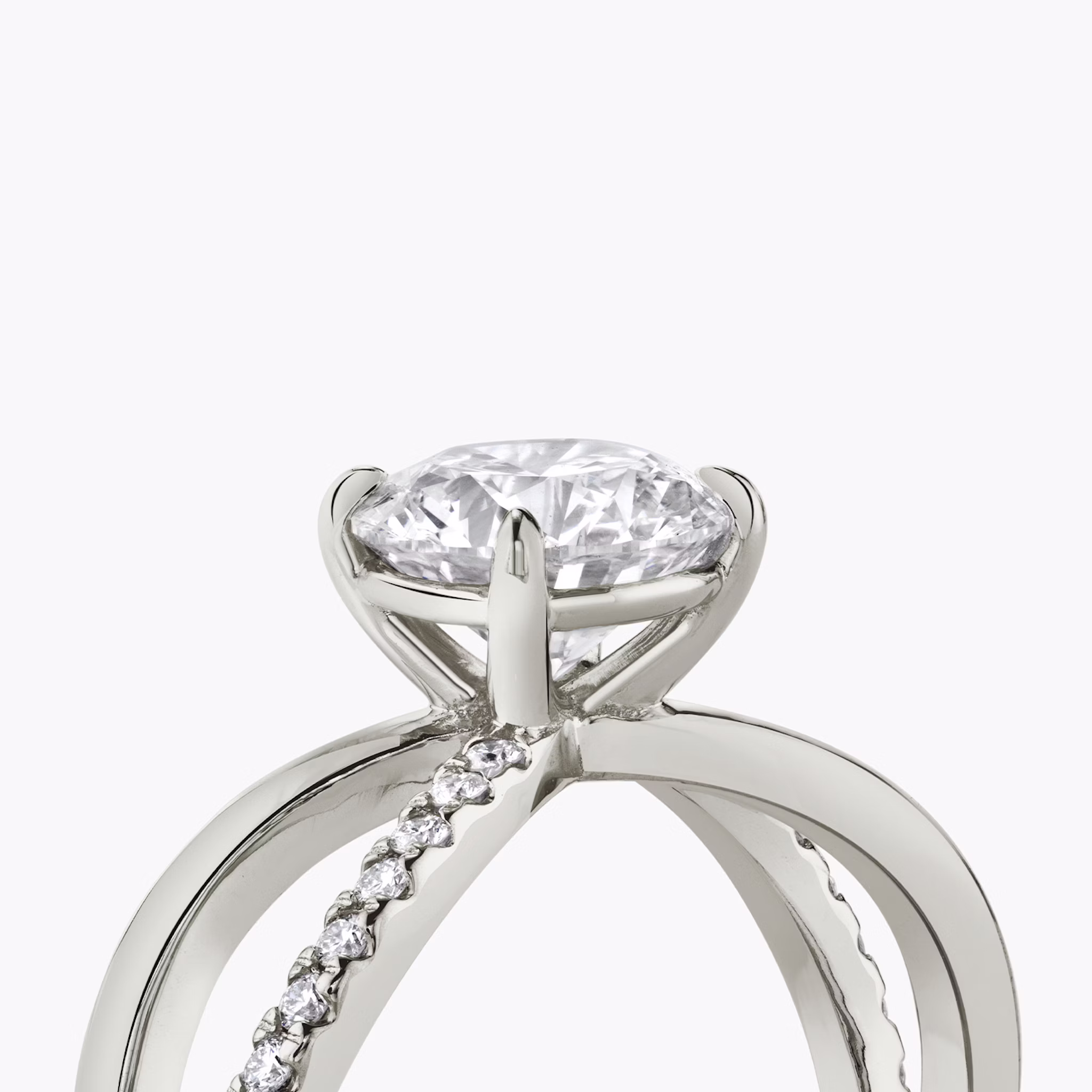 The Duet | Round Brilliant | Platinum | bandAccent: Pavé | caratWeight: 1.5ct | diamondOrientation: vertical