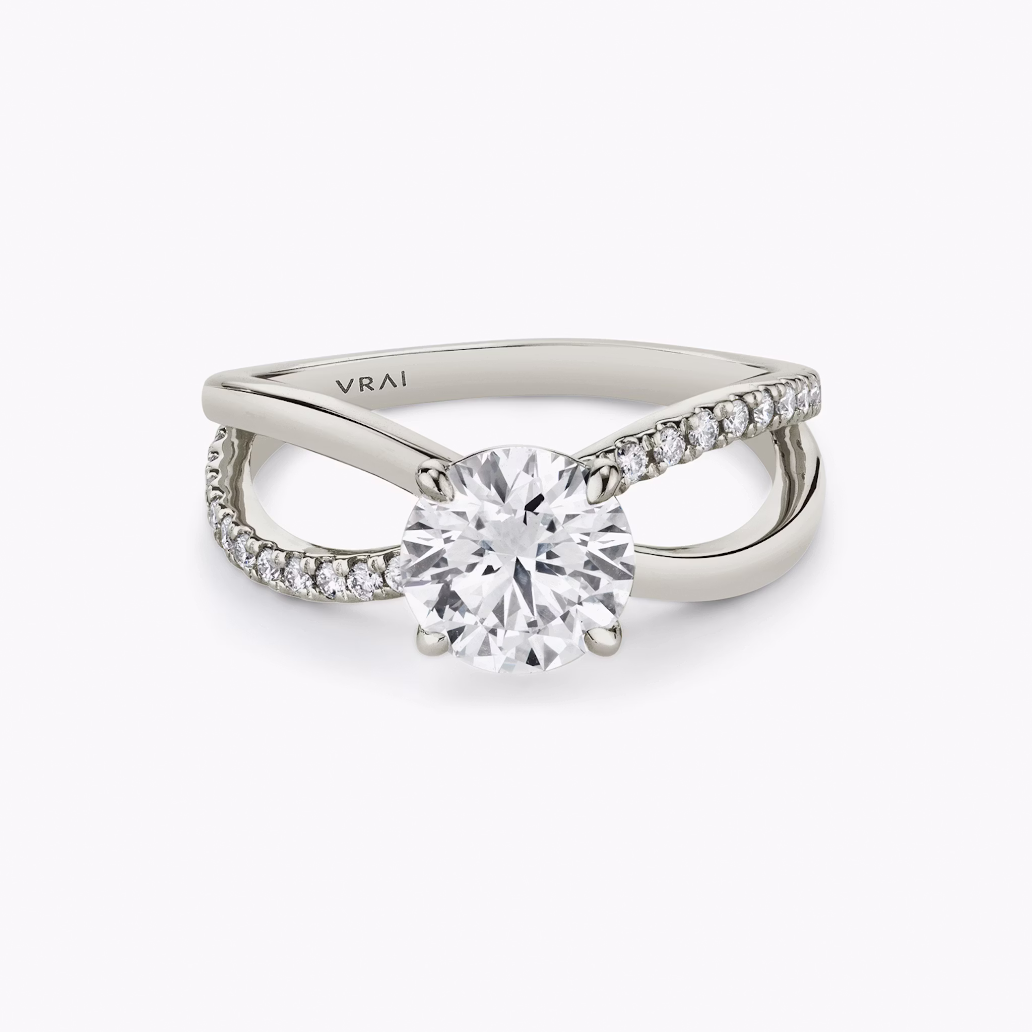 The Duet | Round Brilliant | Platinum | bandAccent: Pavé | caratWeight: 1.5ct | diamondOrientation: vertical