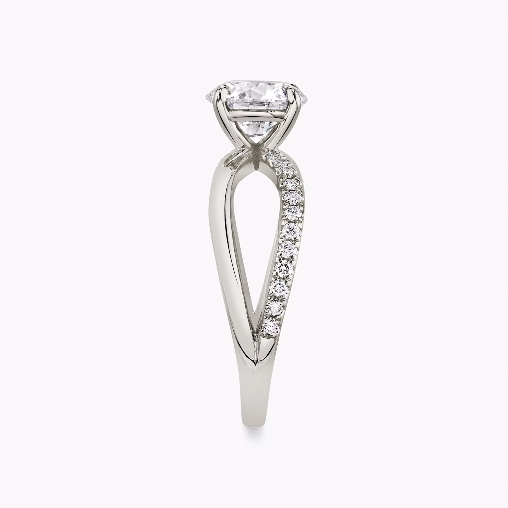 The Duet | Round Brilliant | Platinum | bandAccent: Pavé | caratWeight: 1.5ct | diamondOrientation: vertical