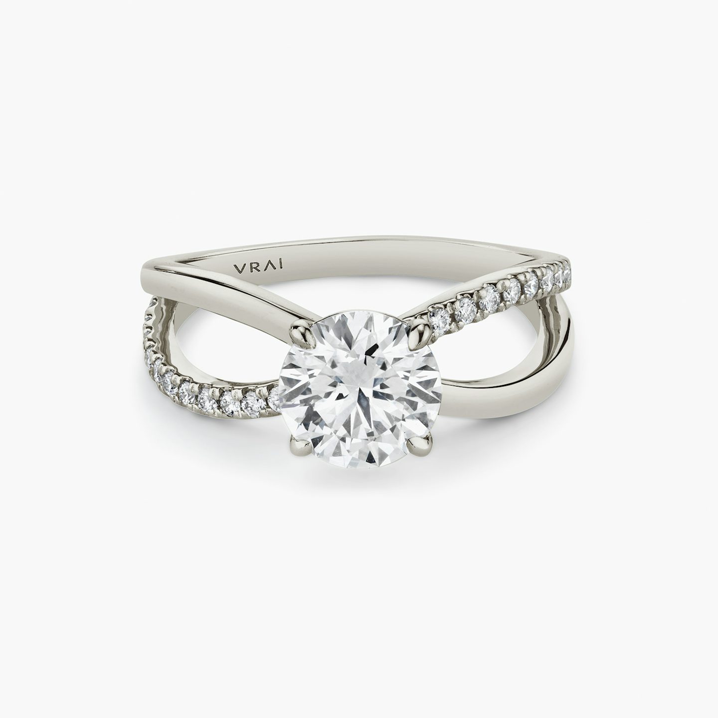 The Duet | Round Brilliant | 18k | White Gold | bandAccent: Pavé | caratWeight: 1.0ct | diamondOrientation: vertical