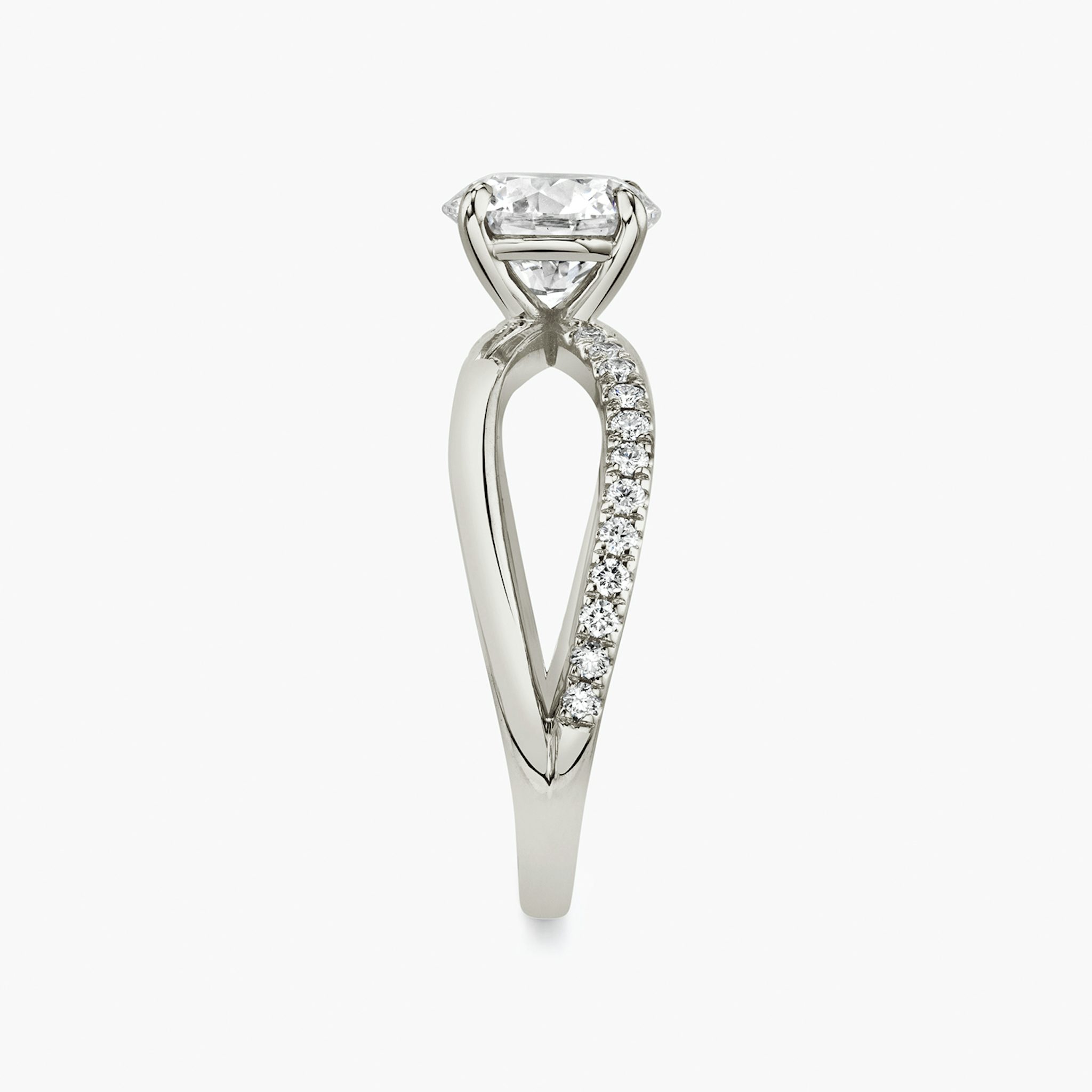 The Duet | Round Brilliant | 18k | White Gold | bandAccent: Pavé | caratWeight: 1.5ct | diamondOrientation: vertical