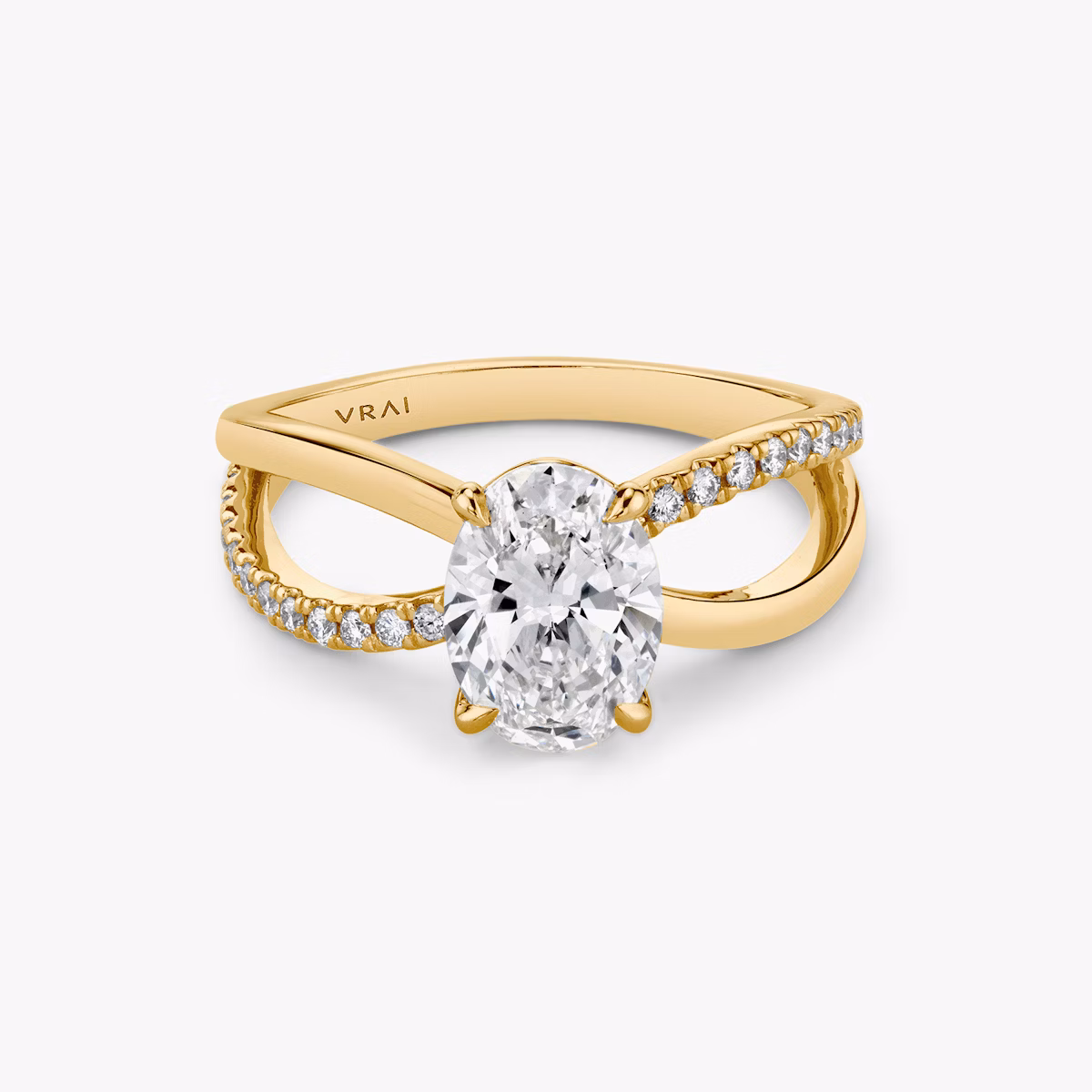 The Duet | Oval | 18k | Yellow Gold | bandAccent: Pavé | diamondOrientation: vertical | caratWeight: other