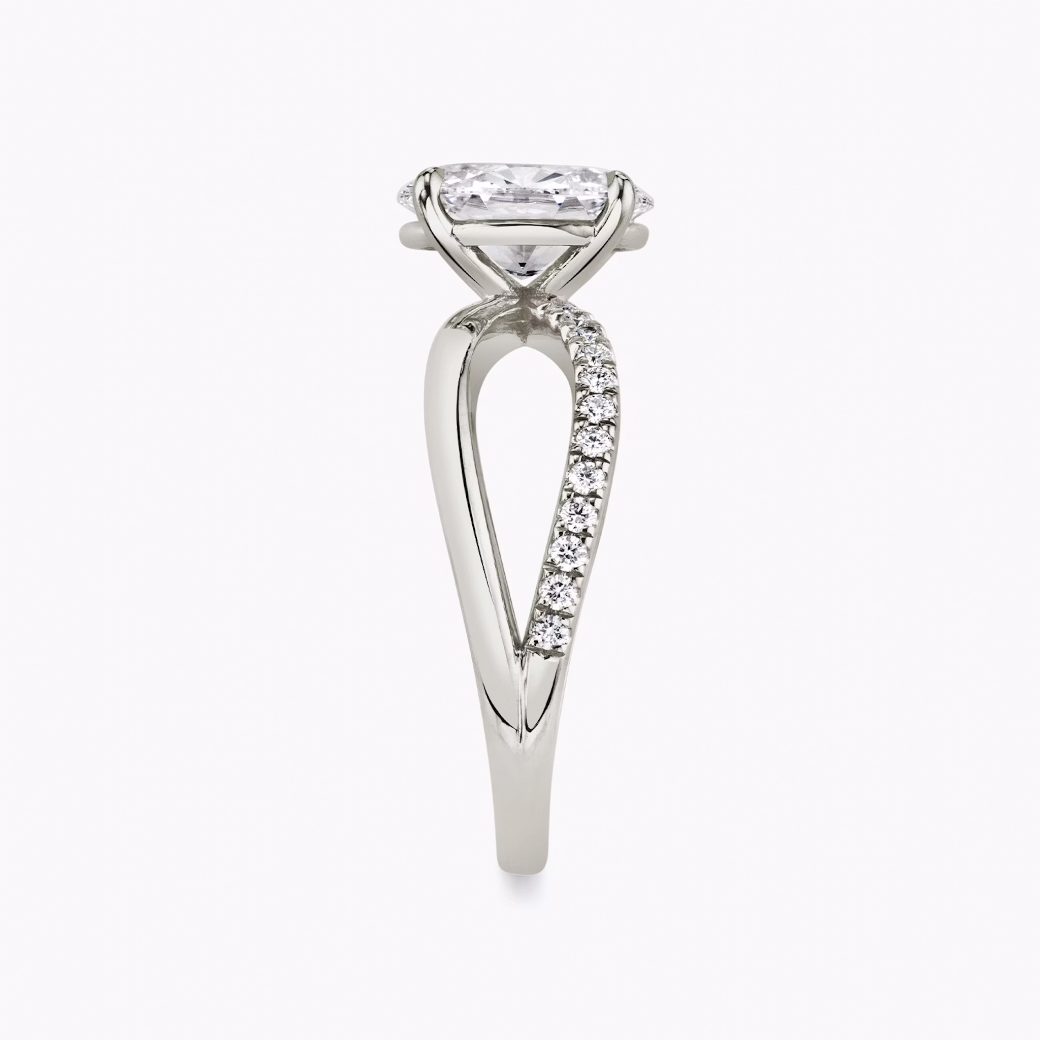 The Duet | Oval | 18k | White Gold | bandAccent: Pavé | diamondOrientation: vertical | caratWeight: other