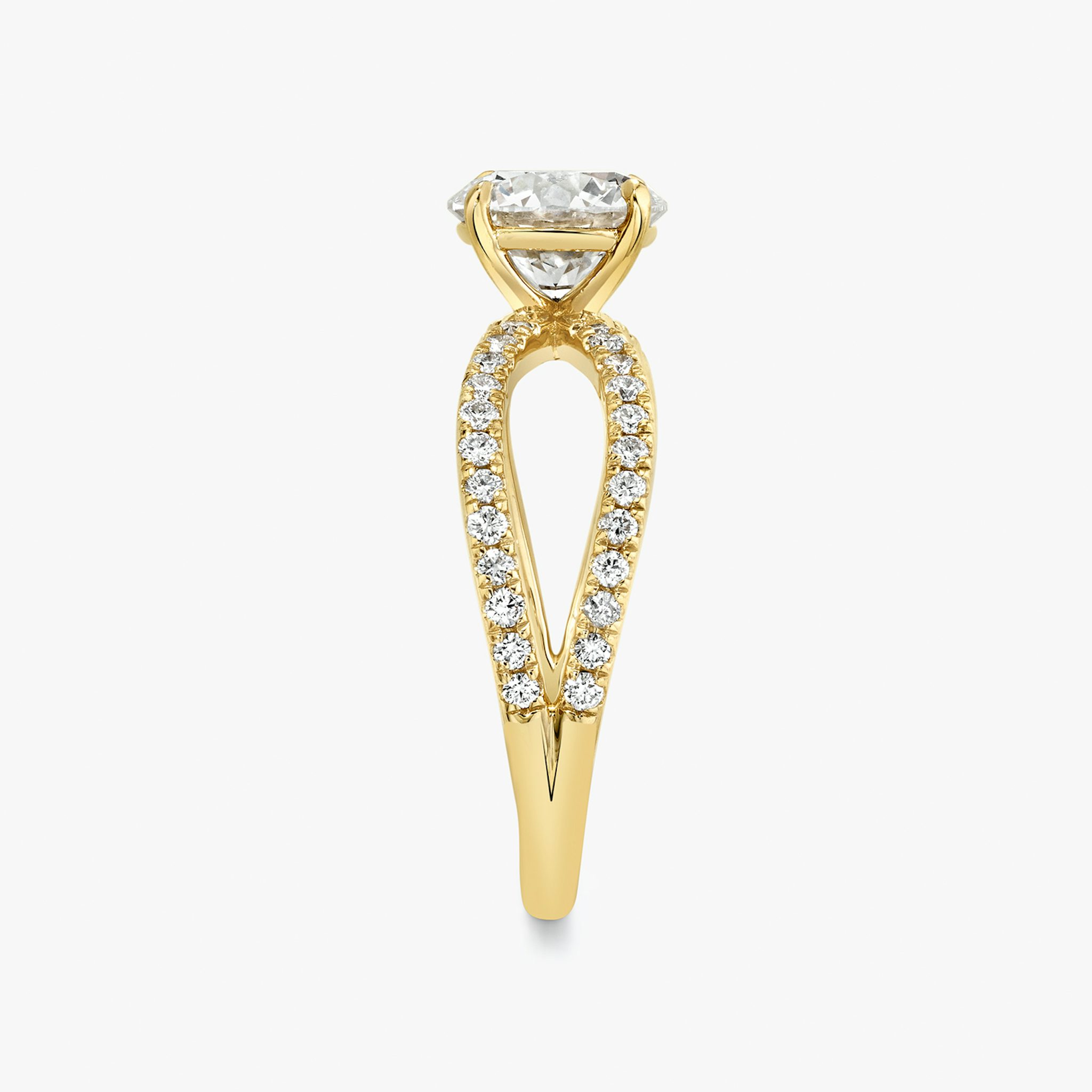 The Duet | Round Brilliant | 18k | Yellow Gold | bandAccent: Double pavé | caratWeight: 1.5ct | diamondOrientation: vertical