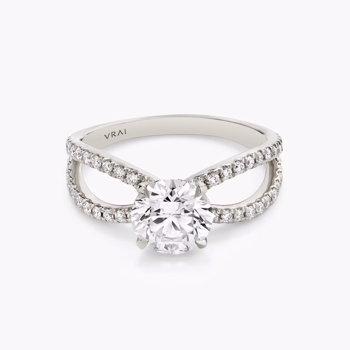 The Duet | Round Brilliant | 18k | White Gold | bandAccent: Double pavé | caratWeight: other | diamondOrientation: vertical