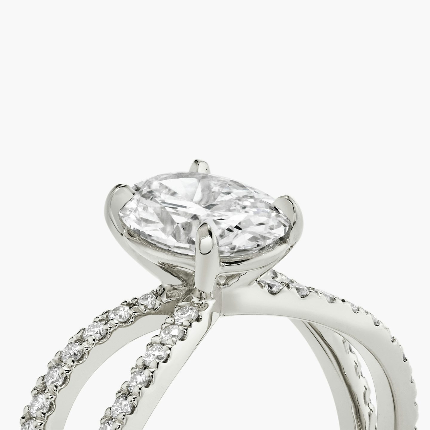 The Duet | Oval | Platinum | bandAccent: Double pavé | diamondOrientation: vertical | caratWeight: other