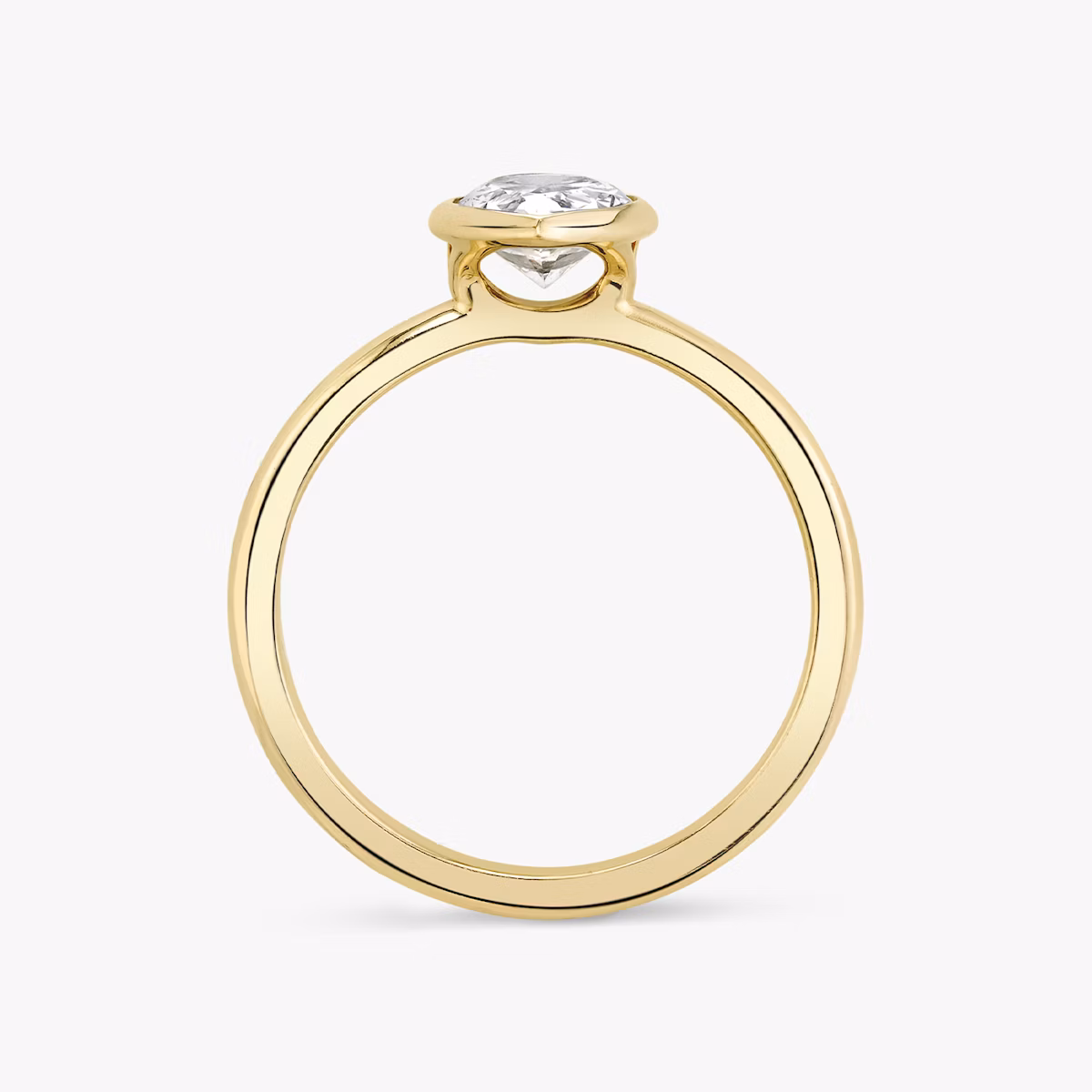 The Signature Bezel | Pear | 18k | Yellow Gold | bandAccent: Plain | diamondOrientation: vertical | caratWeight: other
