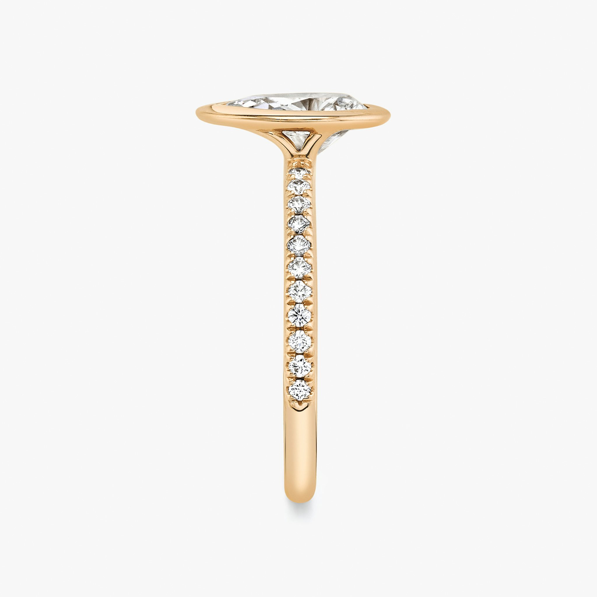 The Signature Bezel | Pear | 14k | Rose Gold | bandAccent: Pavé | diamondOrientation: vertical | caratWeight: other