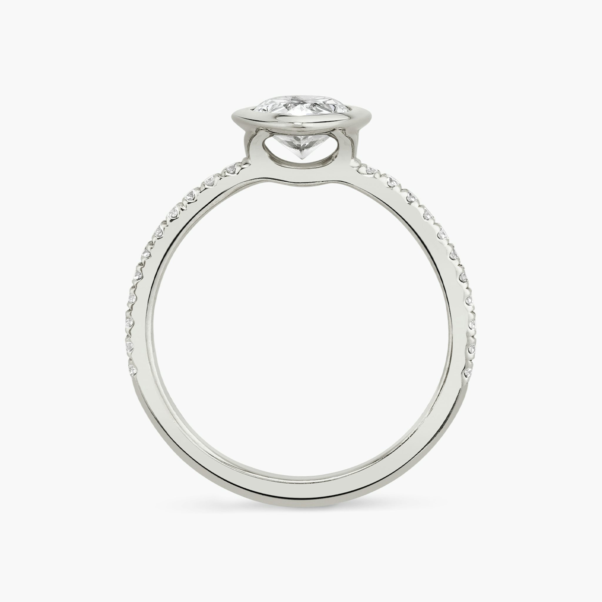 The Signature Bezel | Pear | 18k | White Gold | bandAccent: Pavé | diamondOrientation: vertical | caratWeight: other