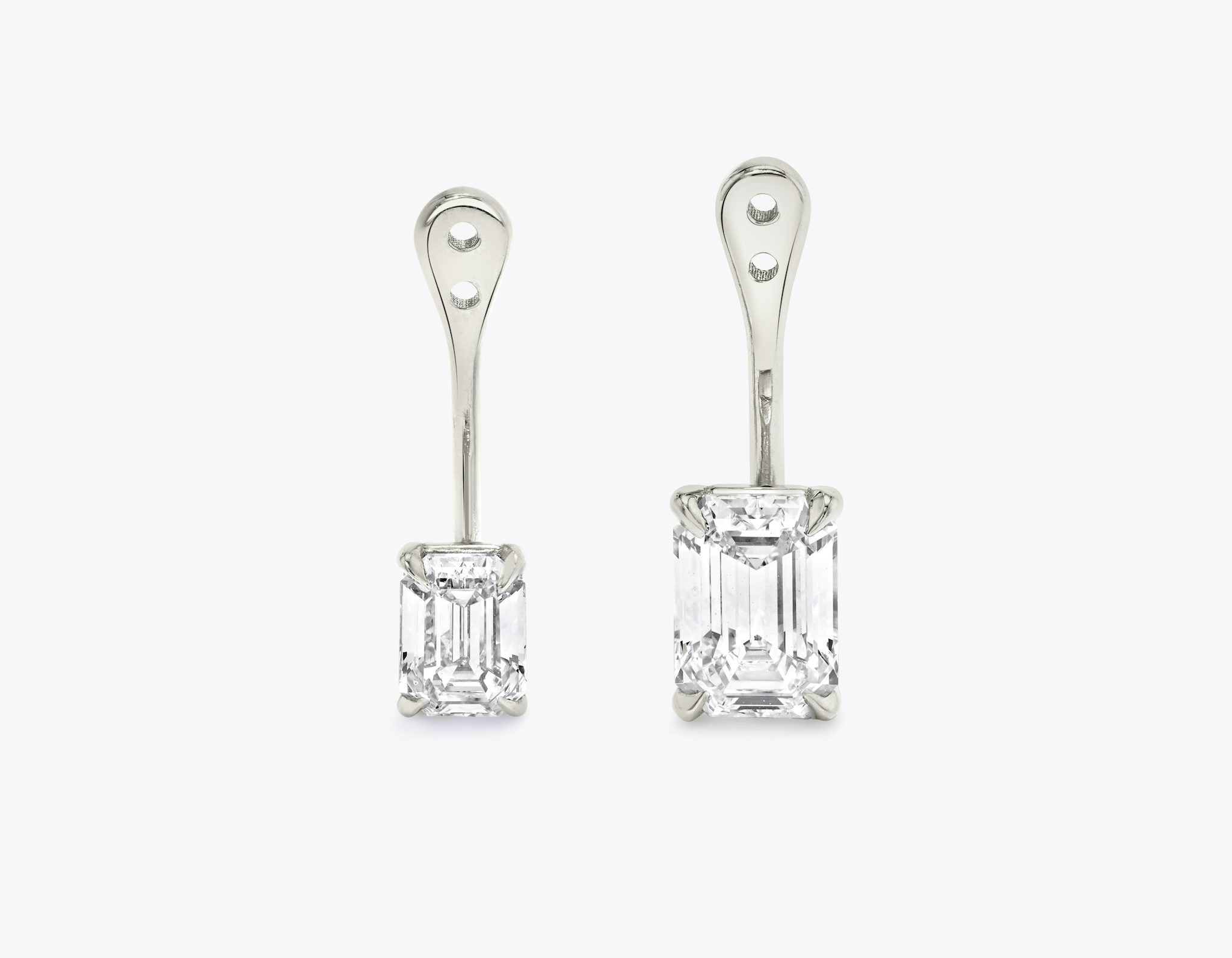 VRAI Solitaire Drop Ear Jacket | Emerald | 14k | White Gold | caratWeight: 0.50ct