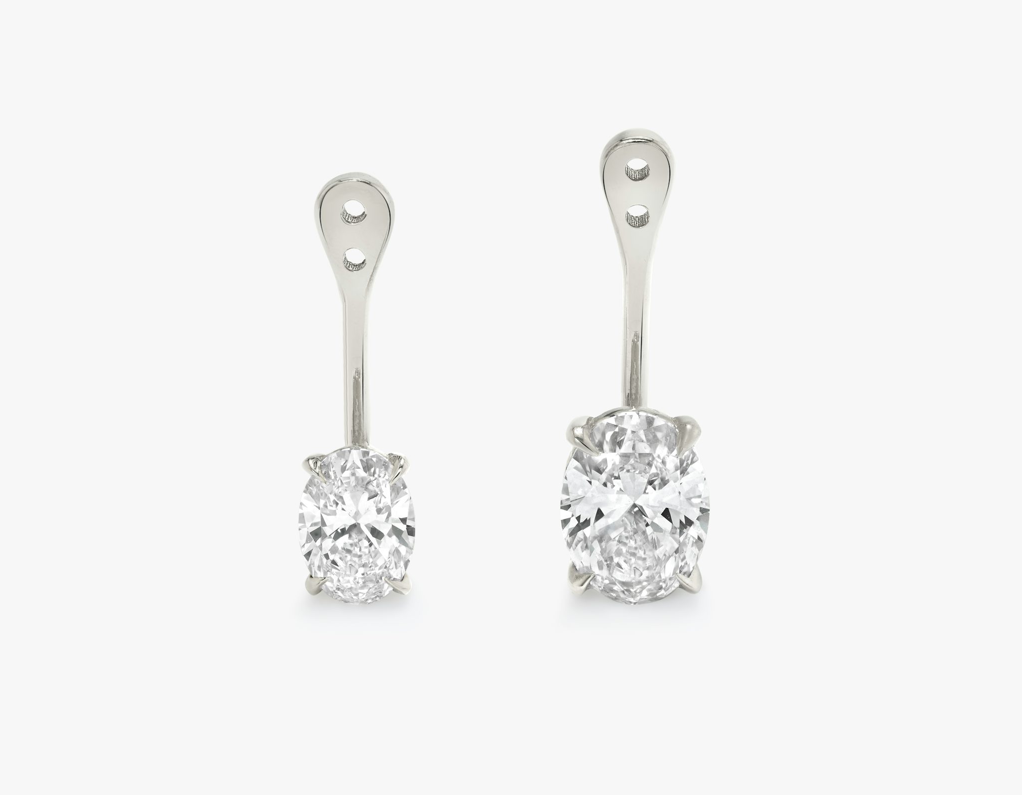 VRAI Solitaire Drop Ear Jacket | Oval | 14k | White Gold | caratWeight: 0.50ct