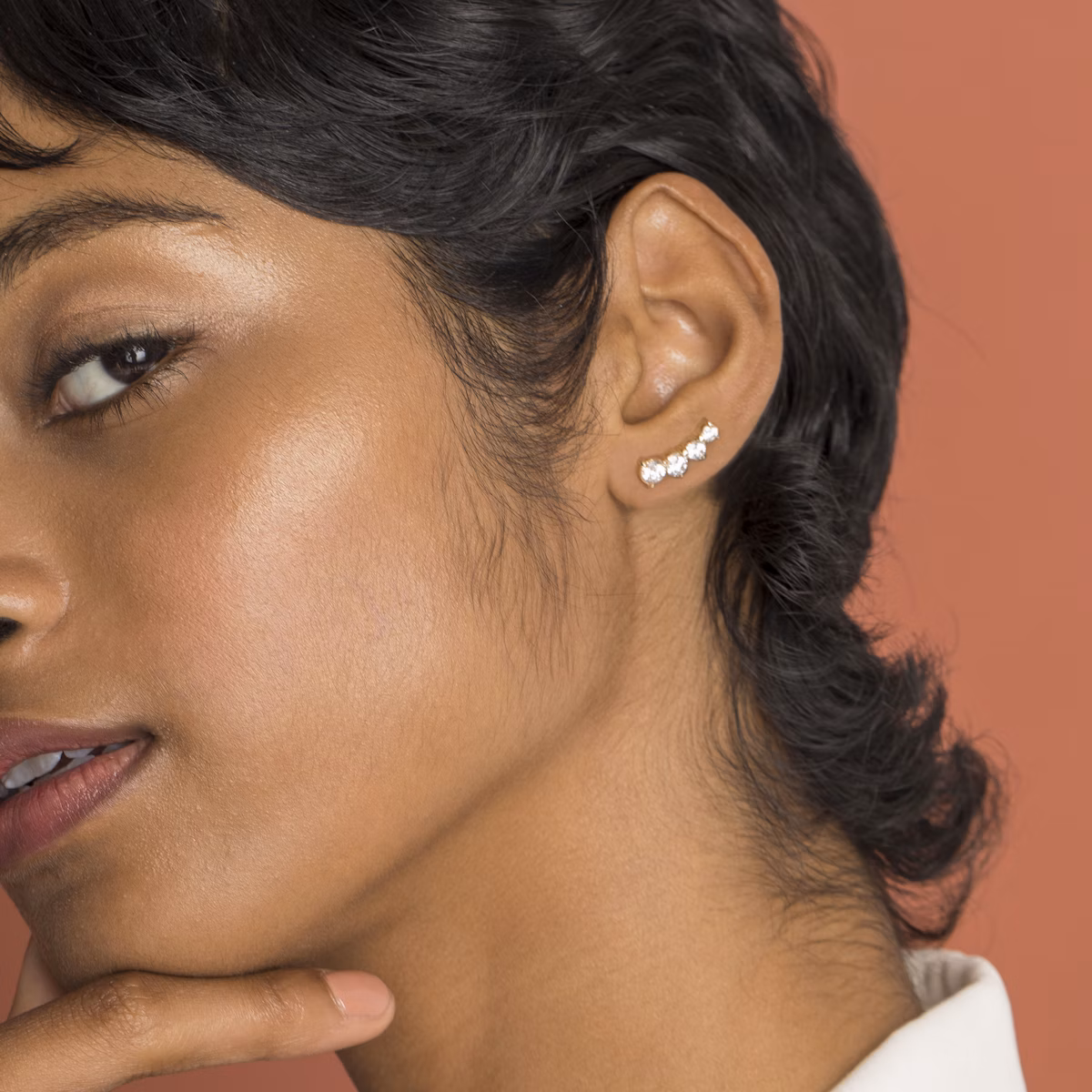 VRAI Ear Climber | Round Brilliant | 14k | Yellow Gold | diamondCount: 4 | side: left