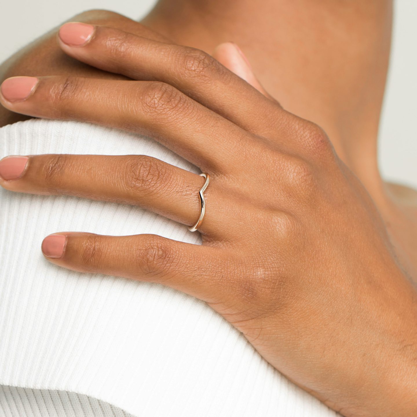 The Chevron Band | 14k | Rose Gold | bandAccent: Plain