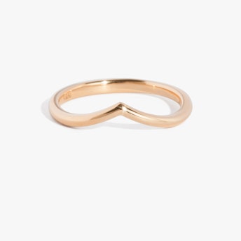 Chevron wedding band