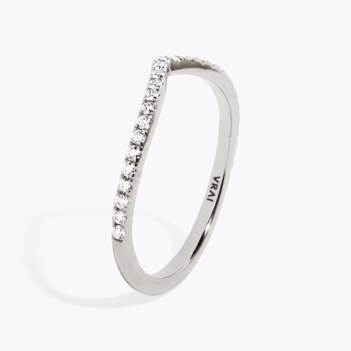 Alianza Chevron | Brillante | Platino | bandAccent: Pavé